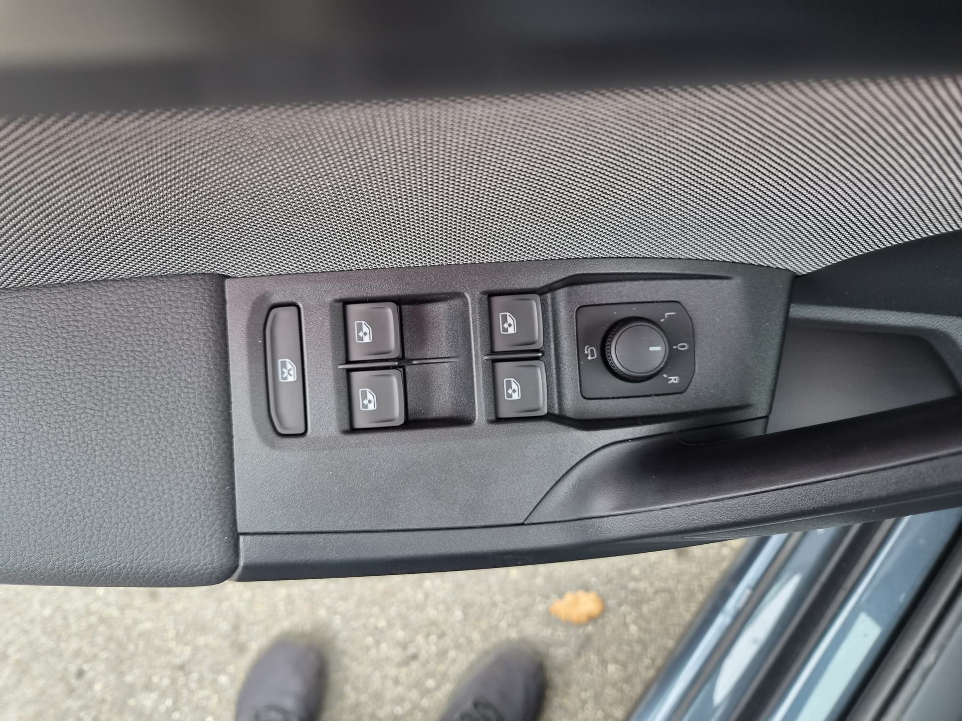 SEAT Ibiza 1.0 EcoTSI FR DSG-image-19