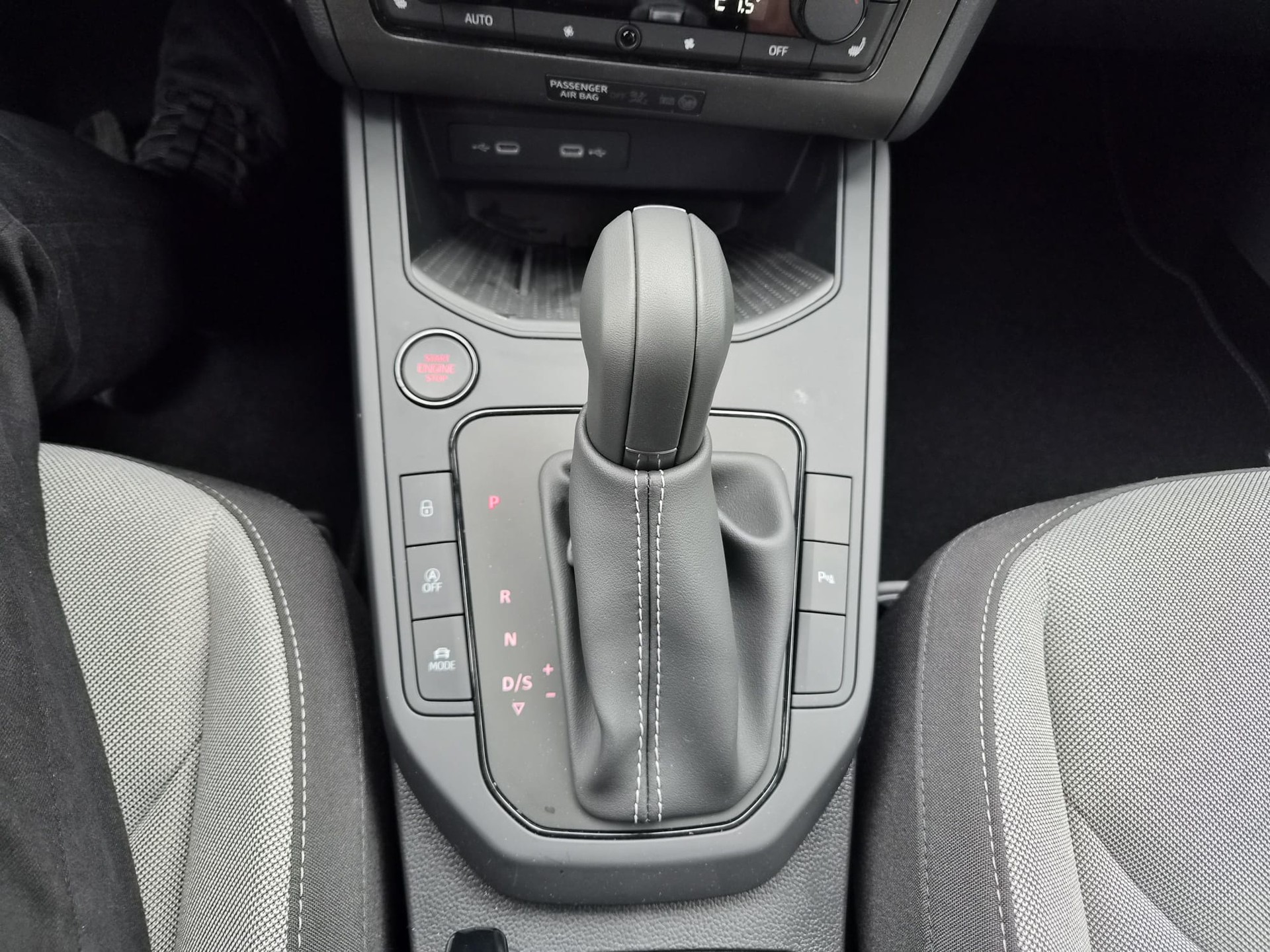 SEAT Ibiza 1.0 EcoTSI FR DSG-image-29