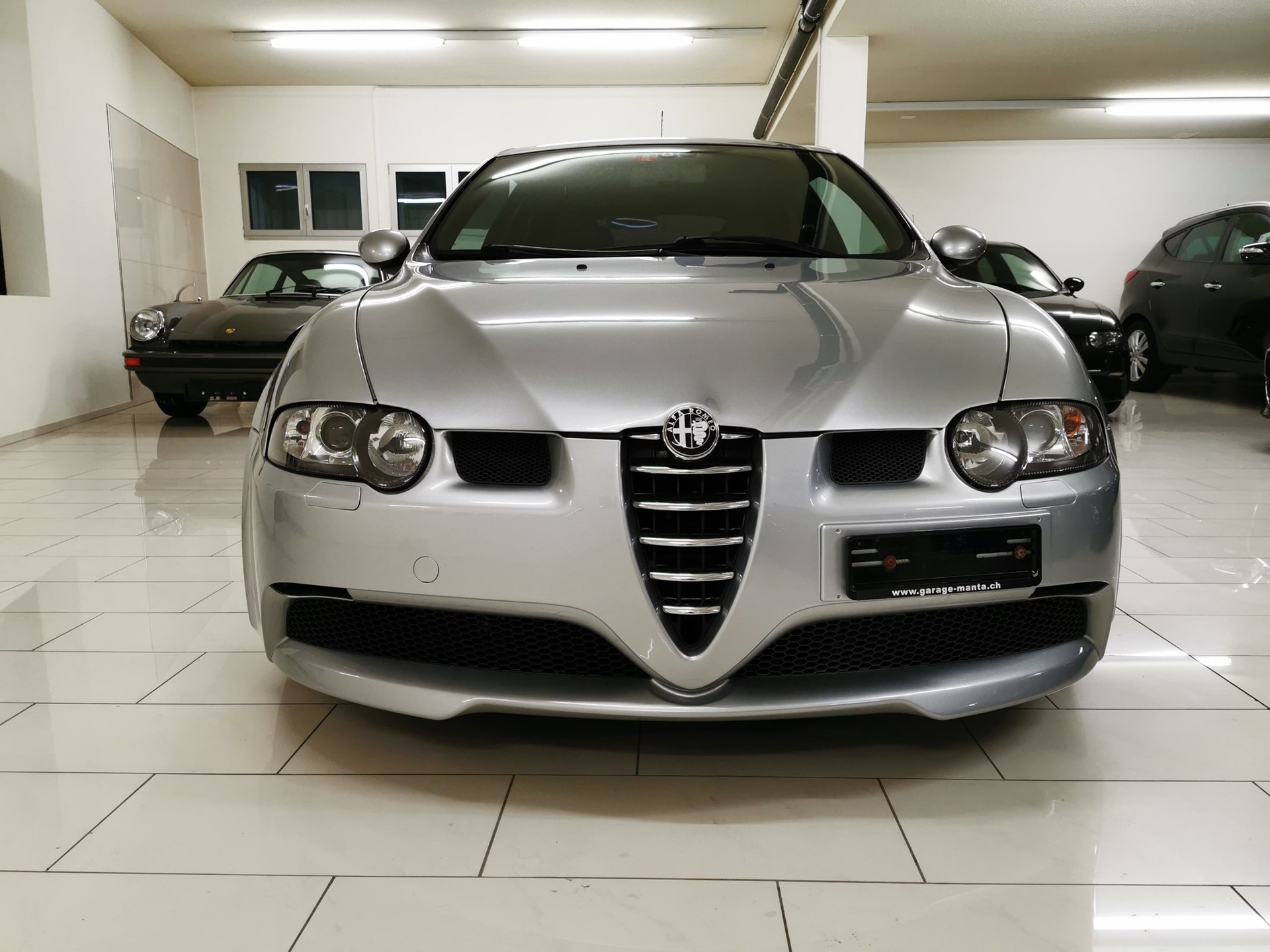 ALFA ROMEO 147 3.2 GTA-image-1