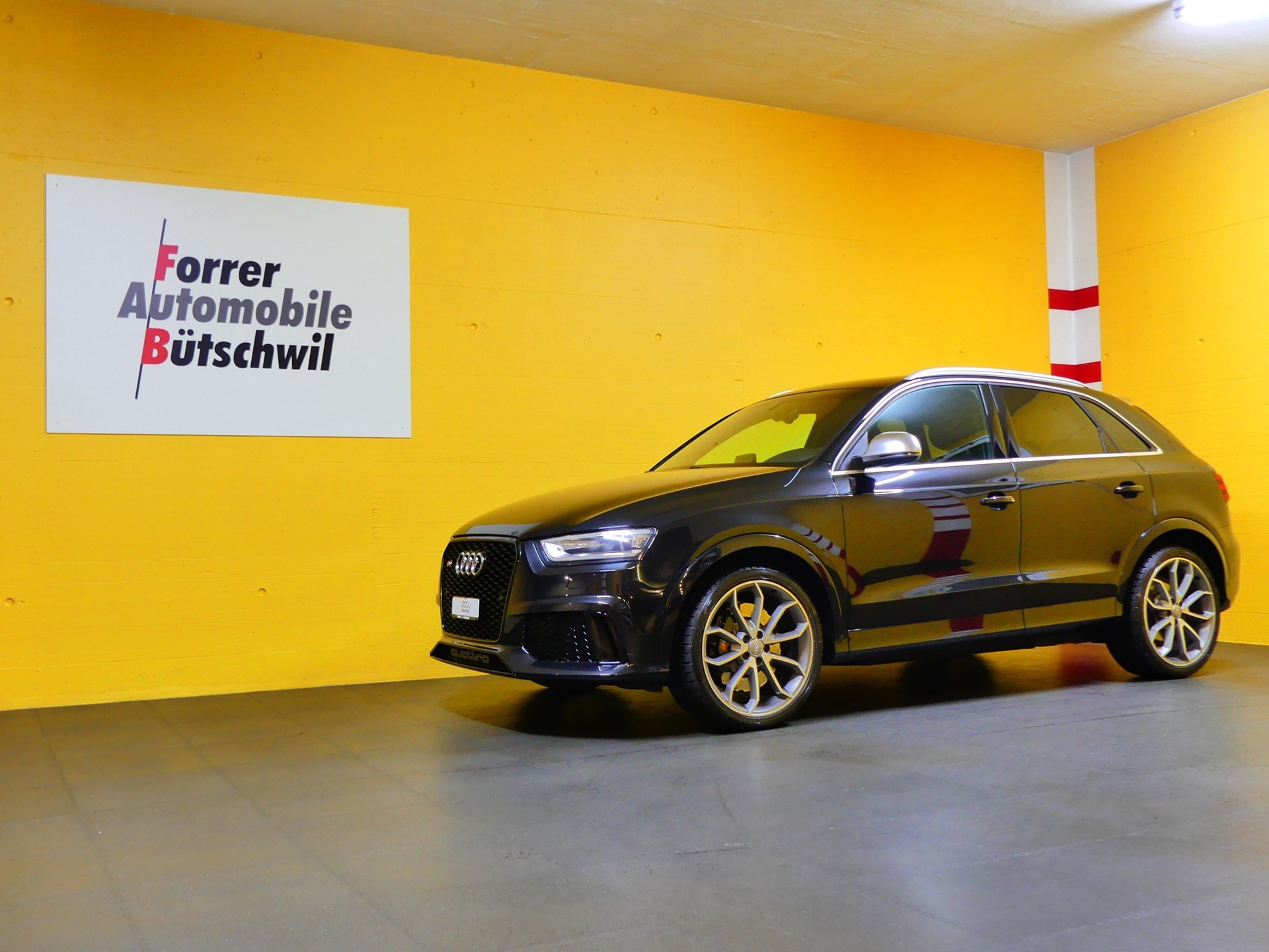 AUDI RS Q3 2.5 TFSI quattro S-tronic-image-0