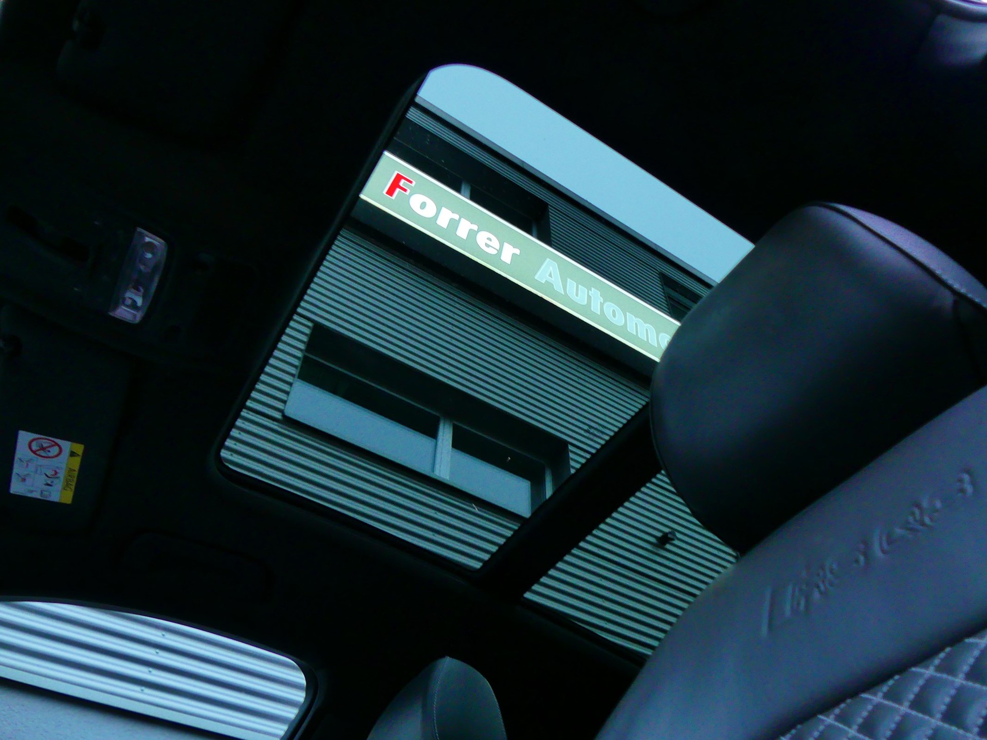 AUDI RS Q3 2.5 TFSI quattro S-tronic-image-12