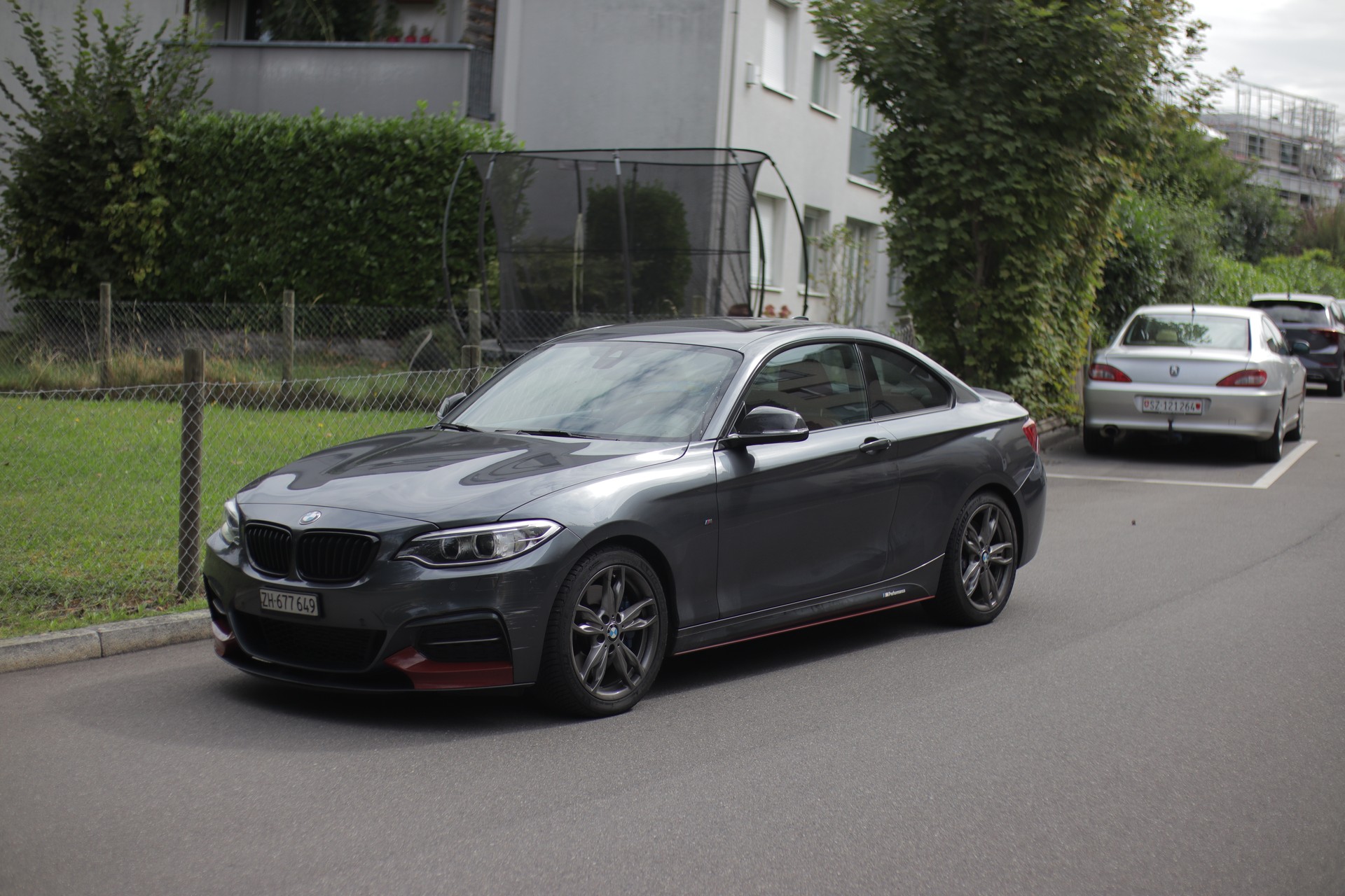 BMW M235i xDrive Steptronic - M Performance extras-image-2