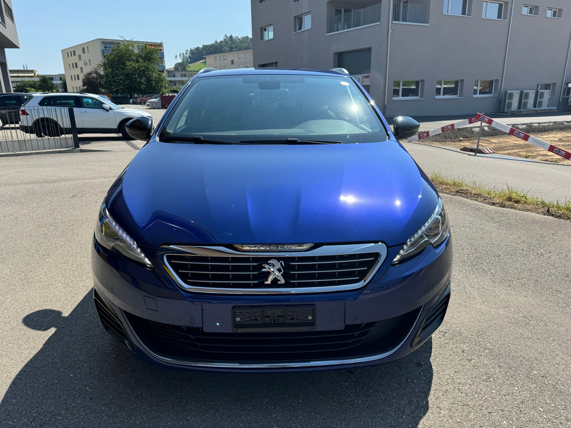 PEUGEOT 308 SW 1.6 eTHP GT-image-1