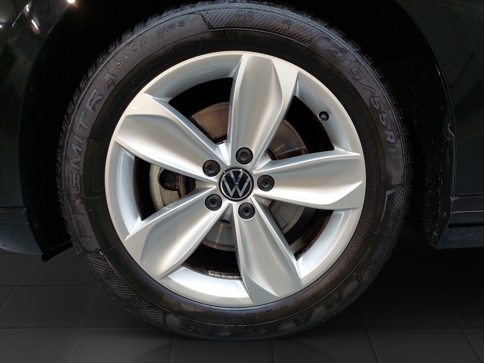 VW Passat Variant 2.0 TSI Business DSG-image-12