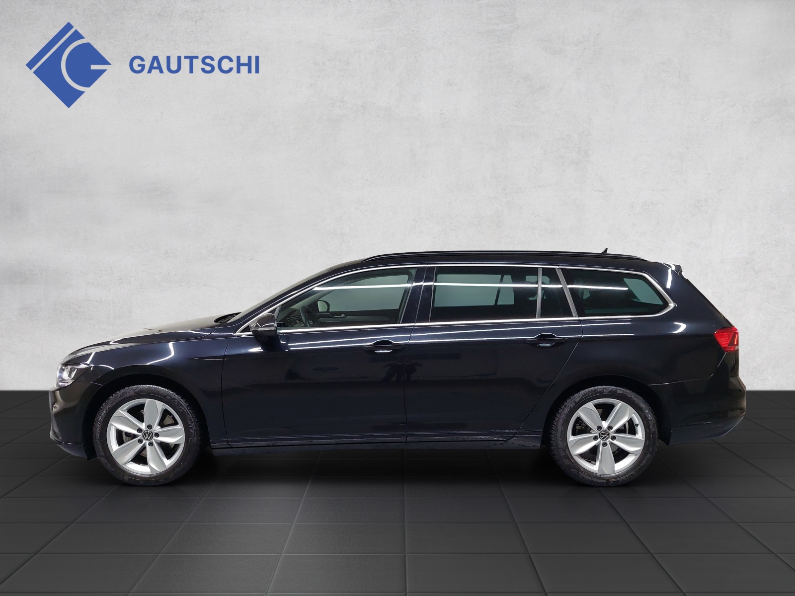 VW Passat Variant 2.0 TSI Business DSG-image-1