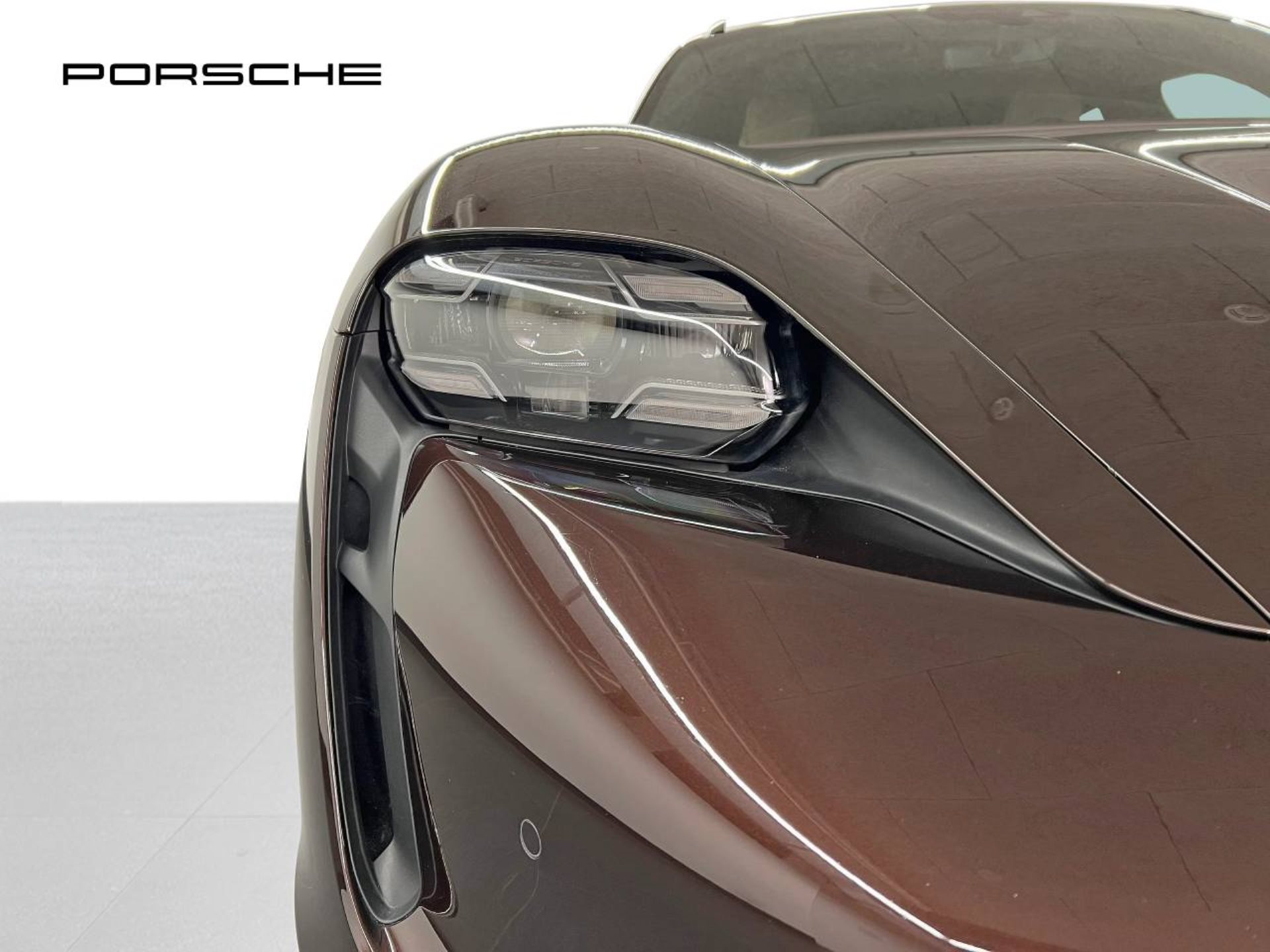 PORSCHE Taycan Turbo Sport Turismo-image-11
