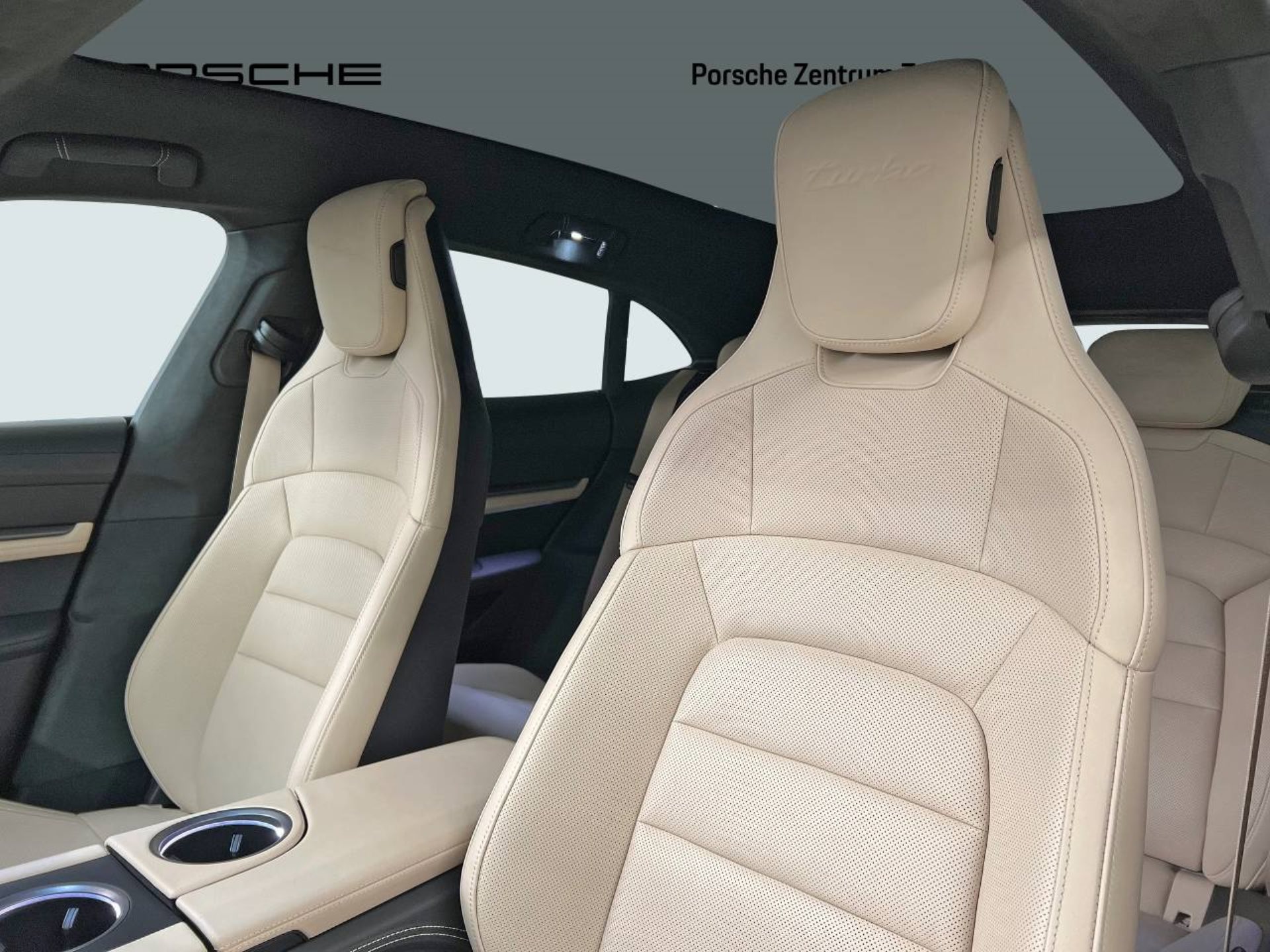 PORSCHE Taycan Turbo Sport Turismo-image-4