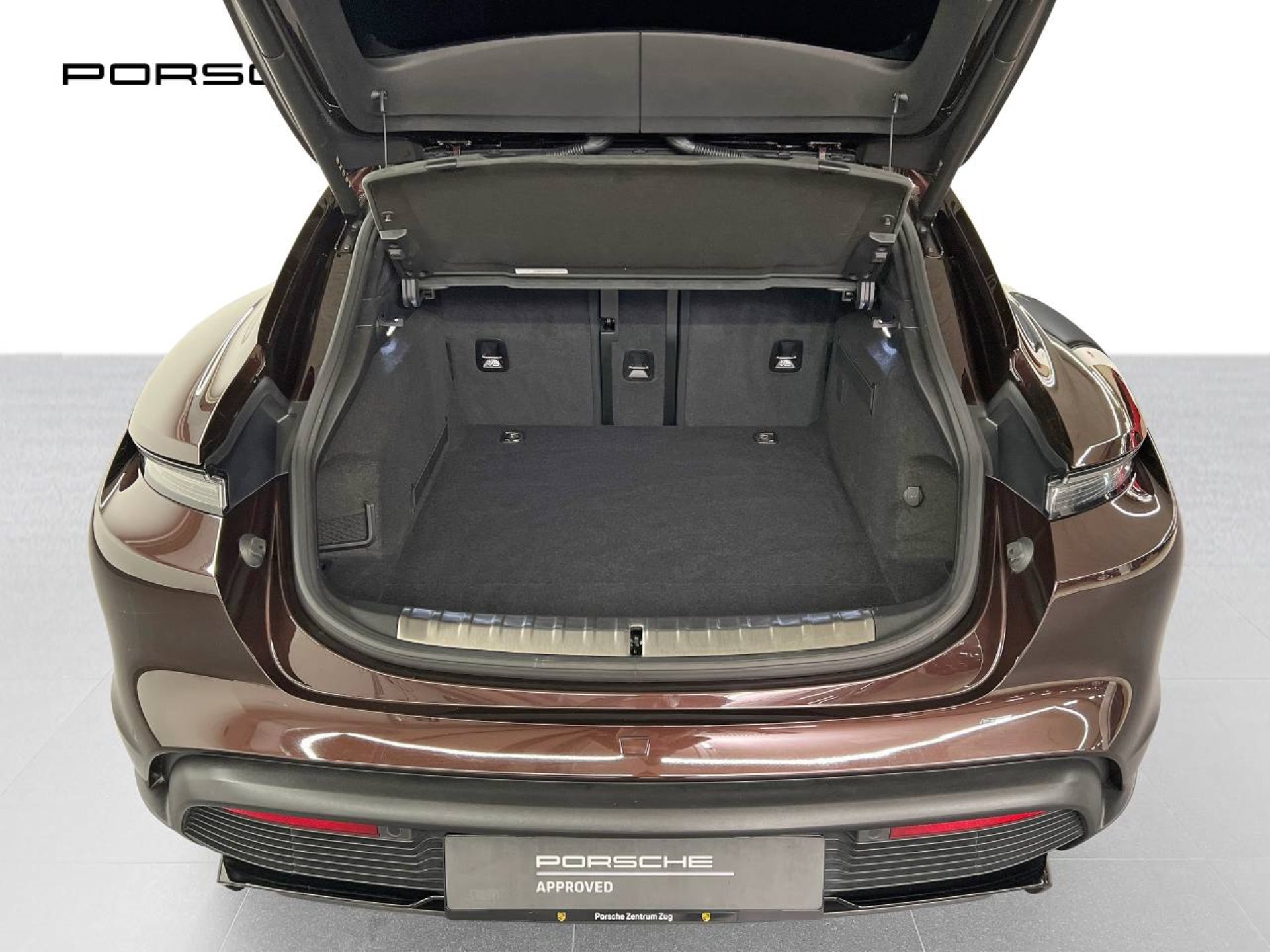 PORSCHE Taycan Turbo Sport Turismo-image-14