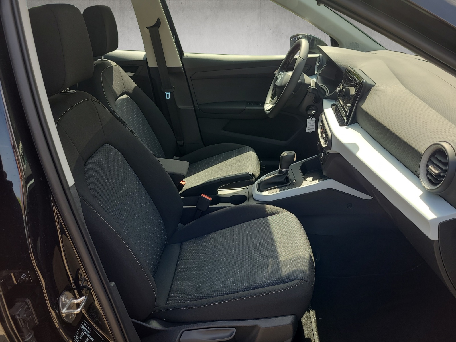 SEAT Arona 1.5 TSI FR DSG-image-12