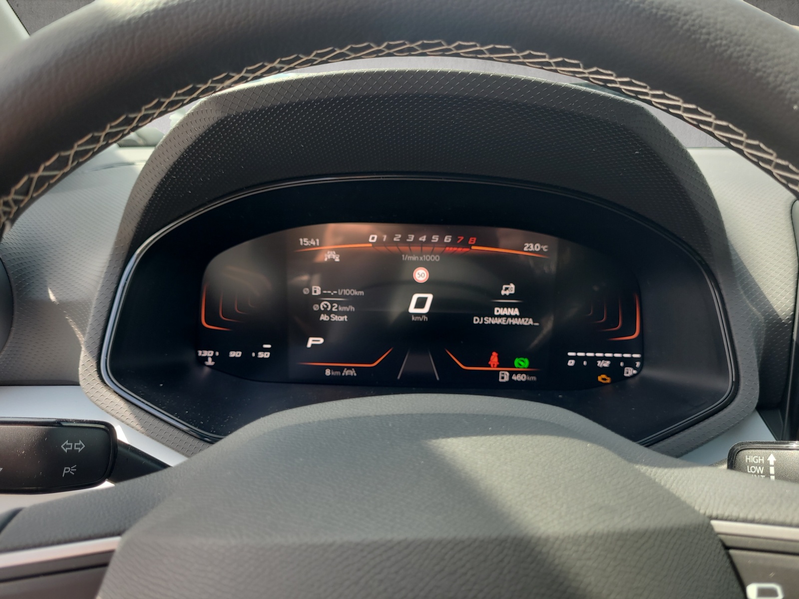 SEAT Arona 1.5 TSI FR DSG-image-9