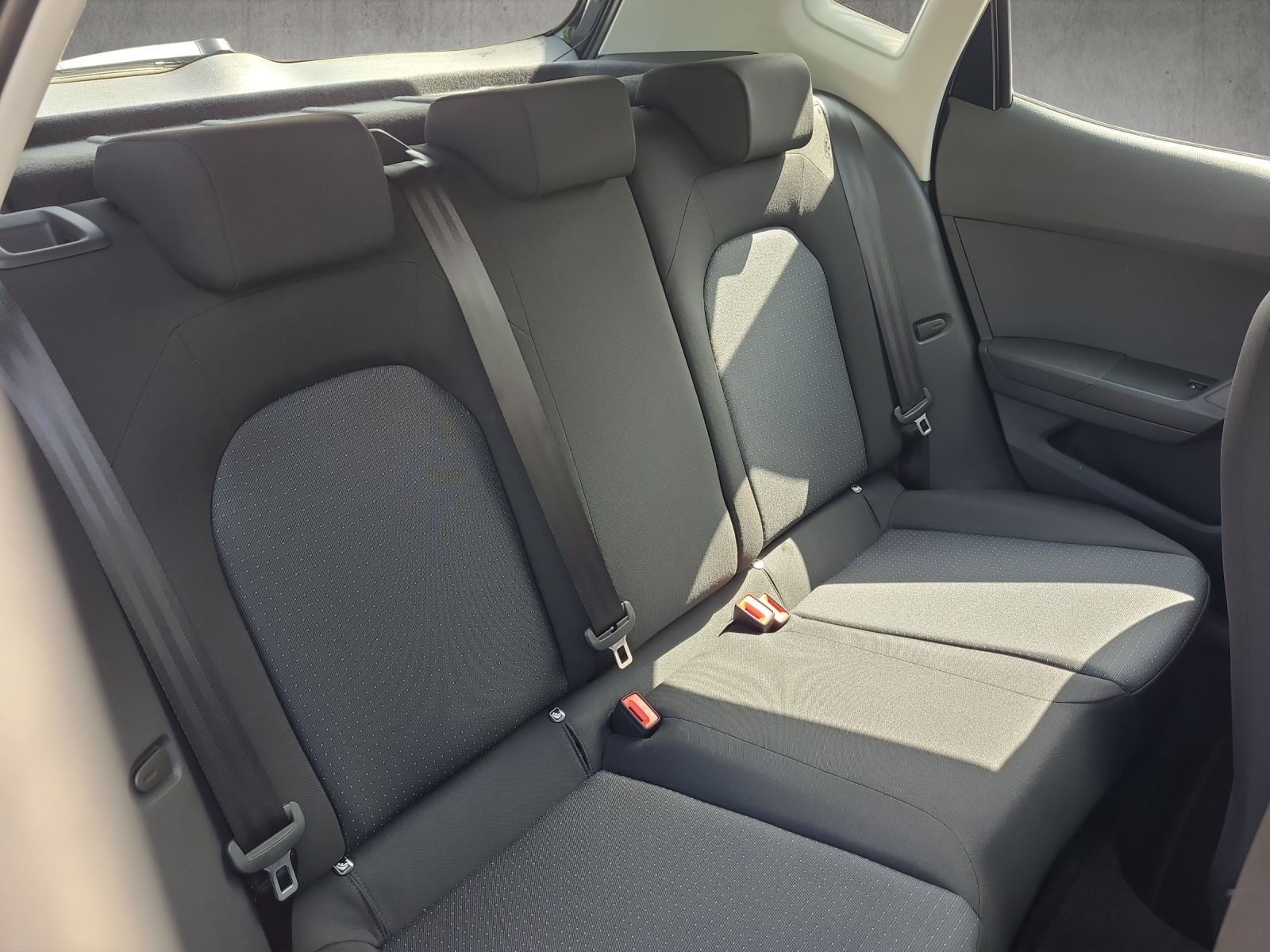 SEAT Arona 1.5 TSI FR DSG-image-13