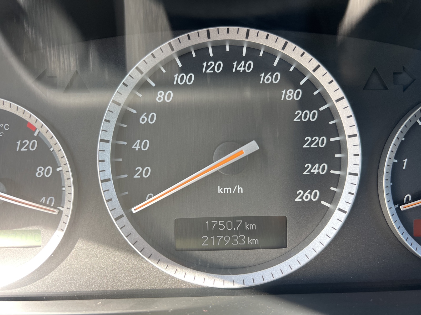 MERCEDES-BENZ C 200 CDI Elégance Automatic-image-25