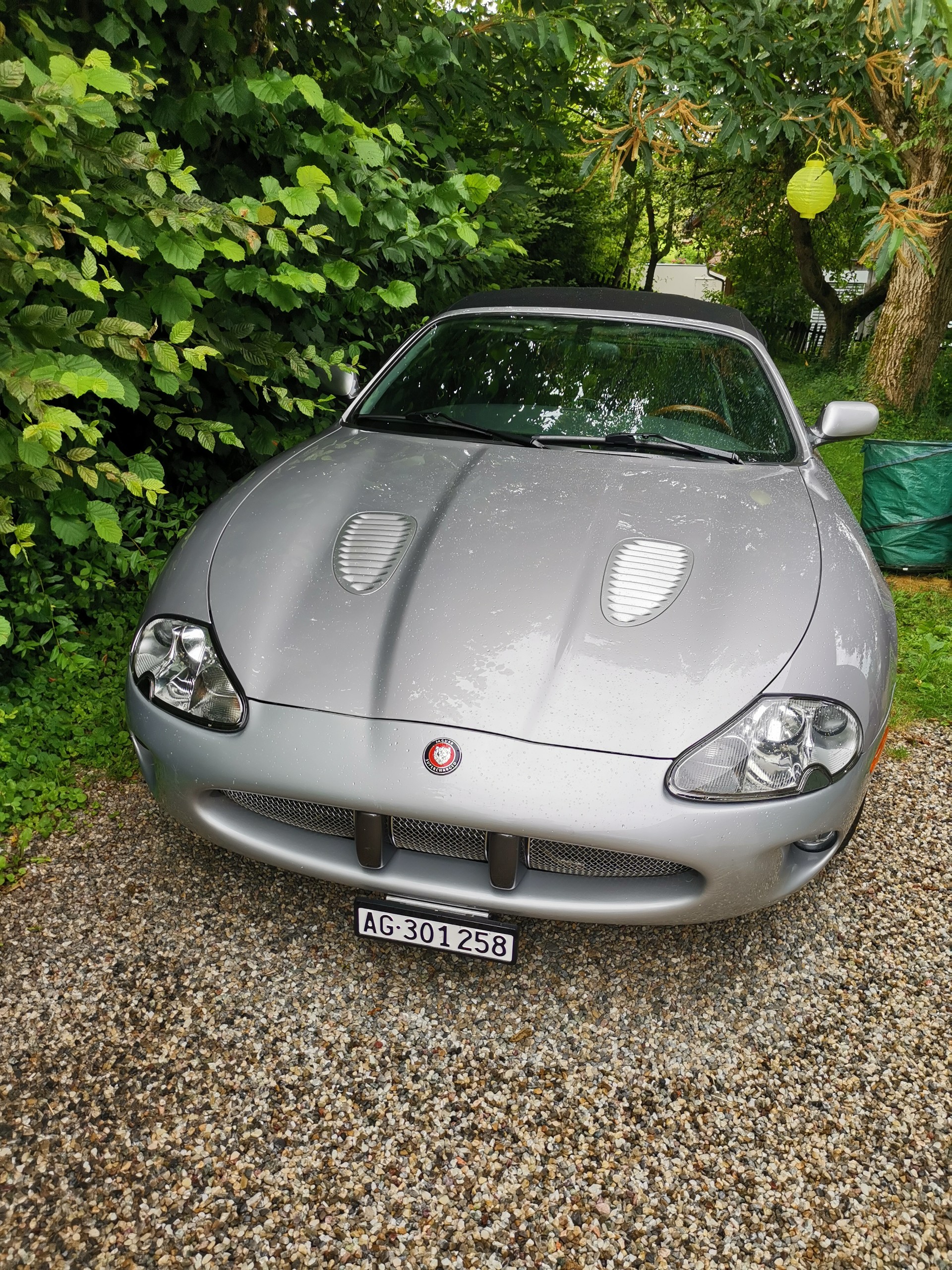 JAGUAR XKR S/C Convertible-image-12