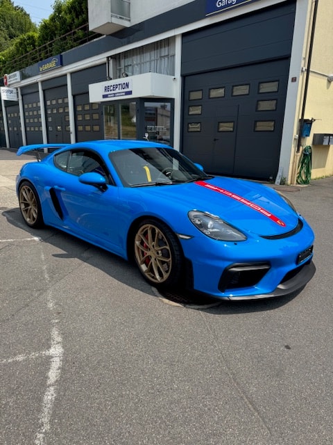 PORSCHE 718 Cayman GT4PDK-image-1
