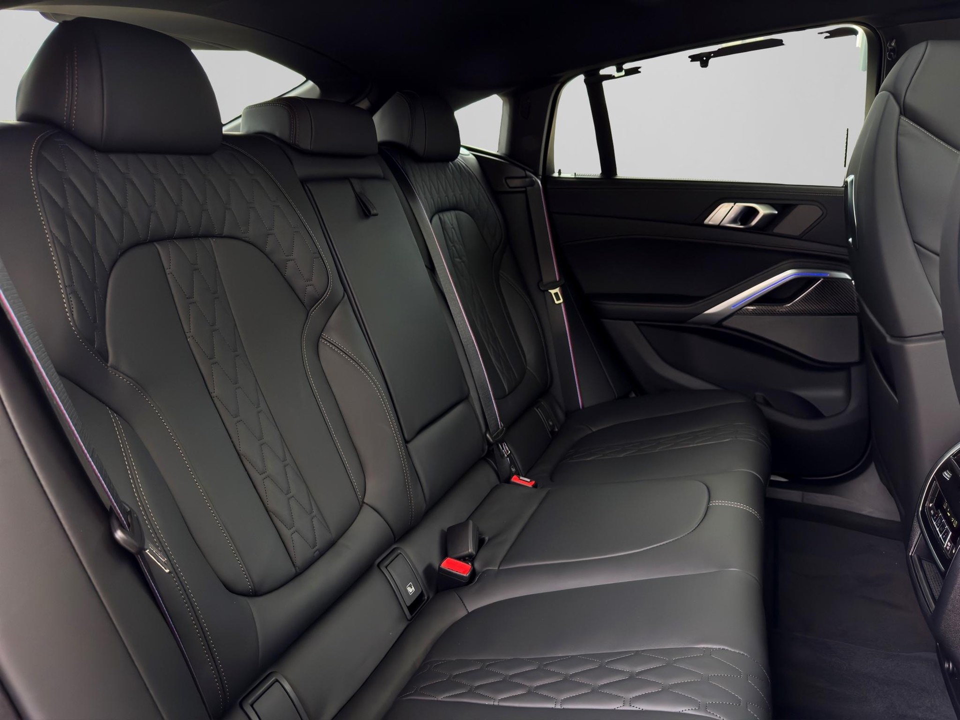 BMW X6 40d xDrive M Sport Pro-image-17