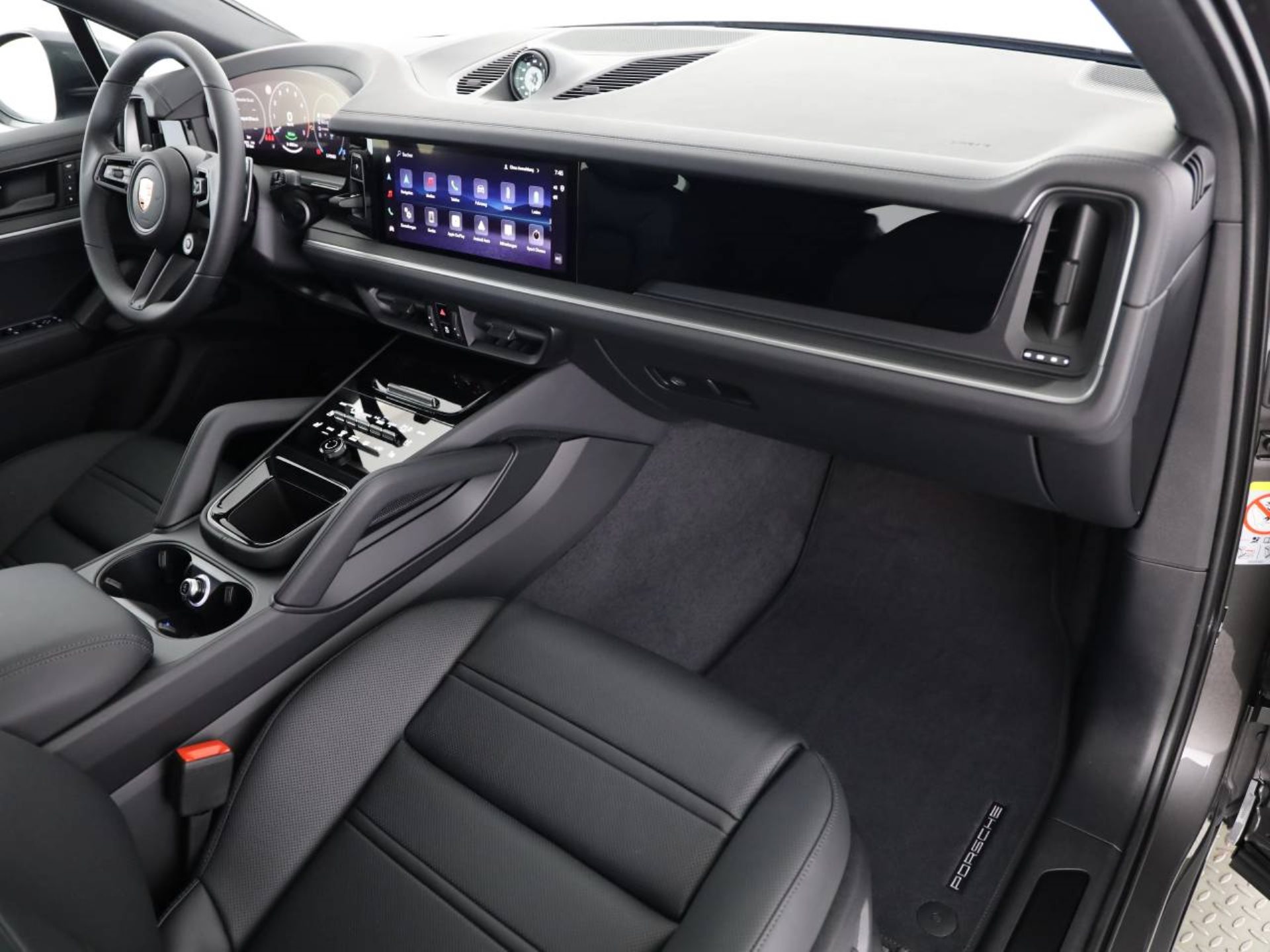 PORSCHE Cayenne E-Hybrid Coupé-image-10