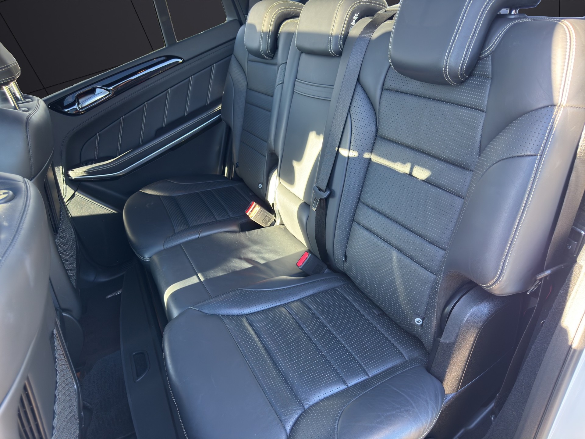 MERCEDES-BENZ GLS 63 AMG *ohne OPF*-image-12