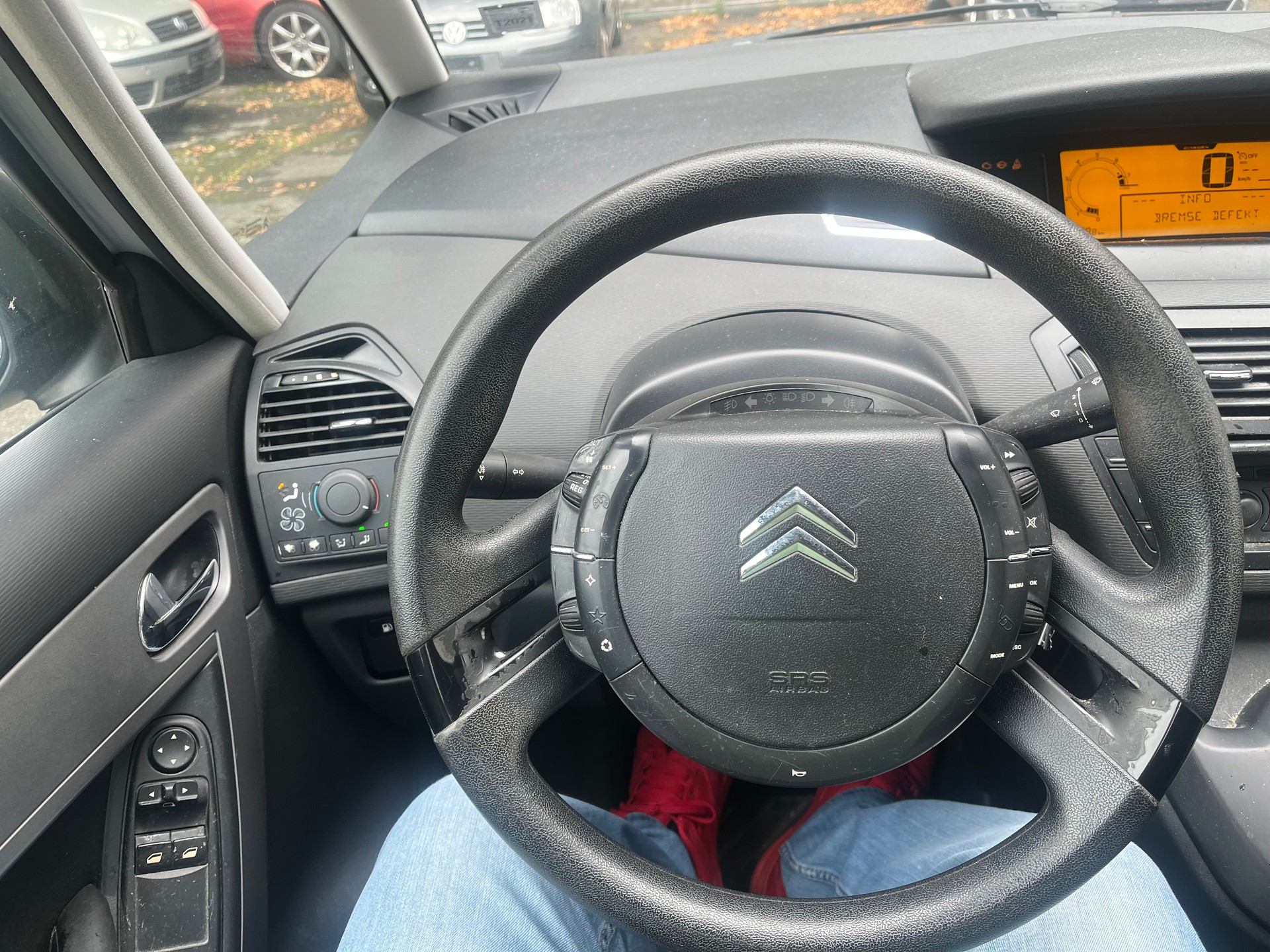 CITROEN Grand C4 Picasso 1.6i 16V X+-image-8