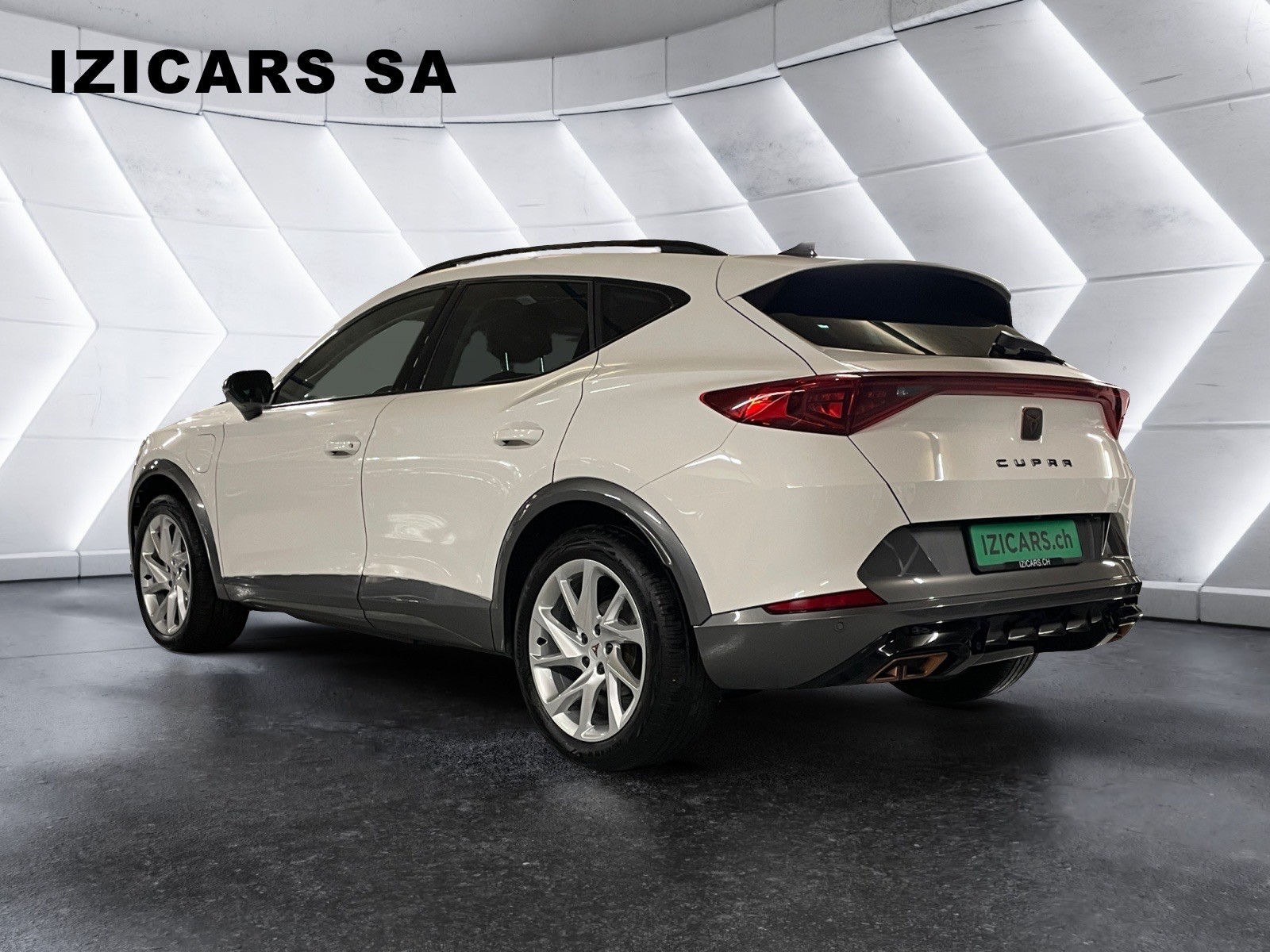 CUPRA Formentor 1.4 e-HYBRID PHEV DSG / Full Link / Caméra de recul / Sièges Bullet Electriques-image-3