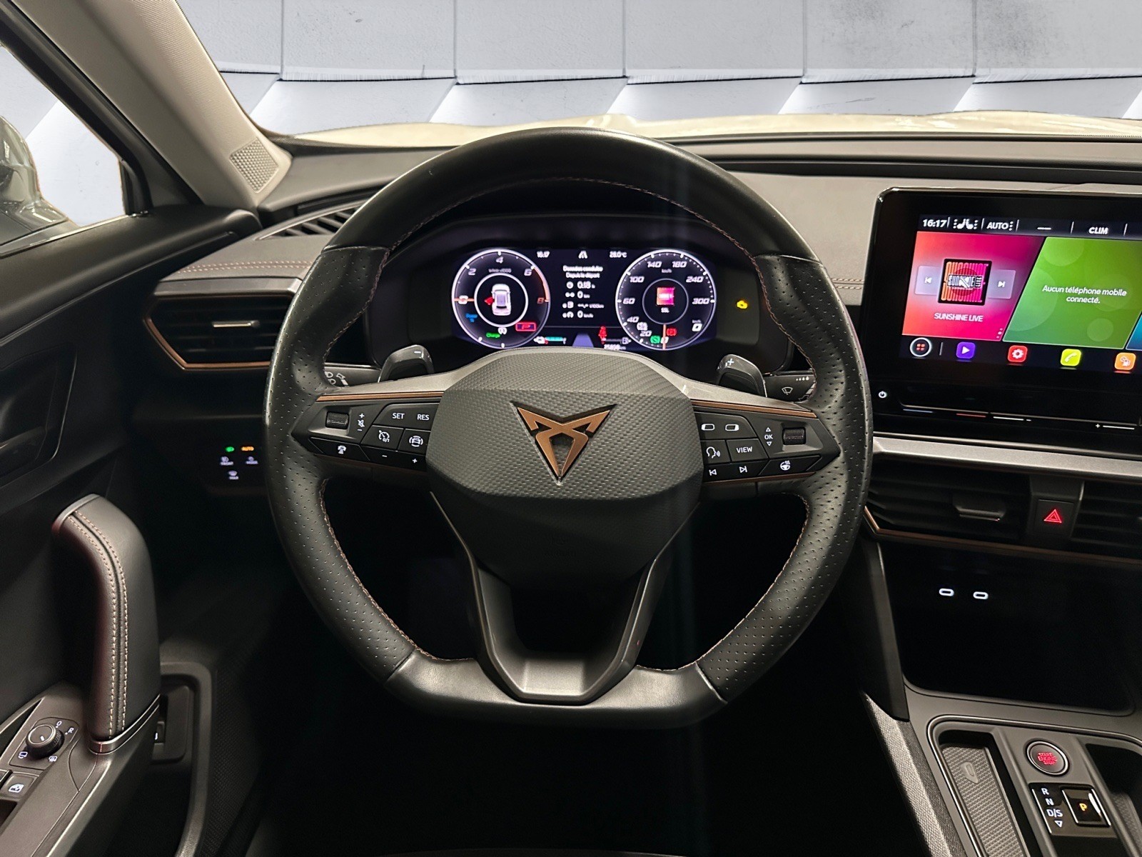CUPRA Formentor 1.4 e-HYBRID PHEV DSG / Full Link / Caméra de recul / Sièges Bullet Electriques-image-11