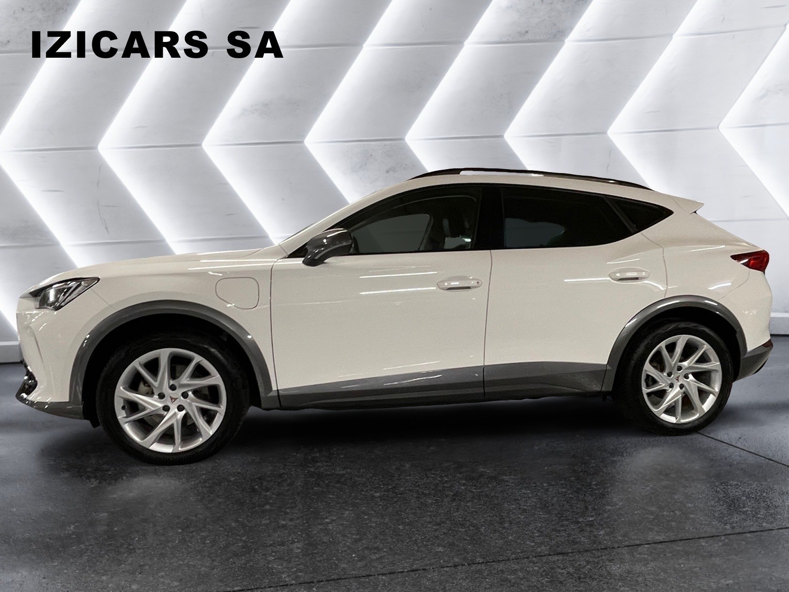 CUPRA Formentor 1.4 e-HYBRID PHEV DSG / Full Link / Caméra de recul / Sièges Bullet Electriques-image-2