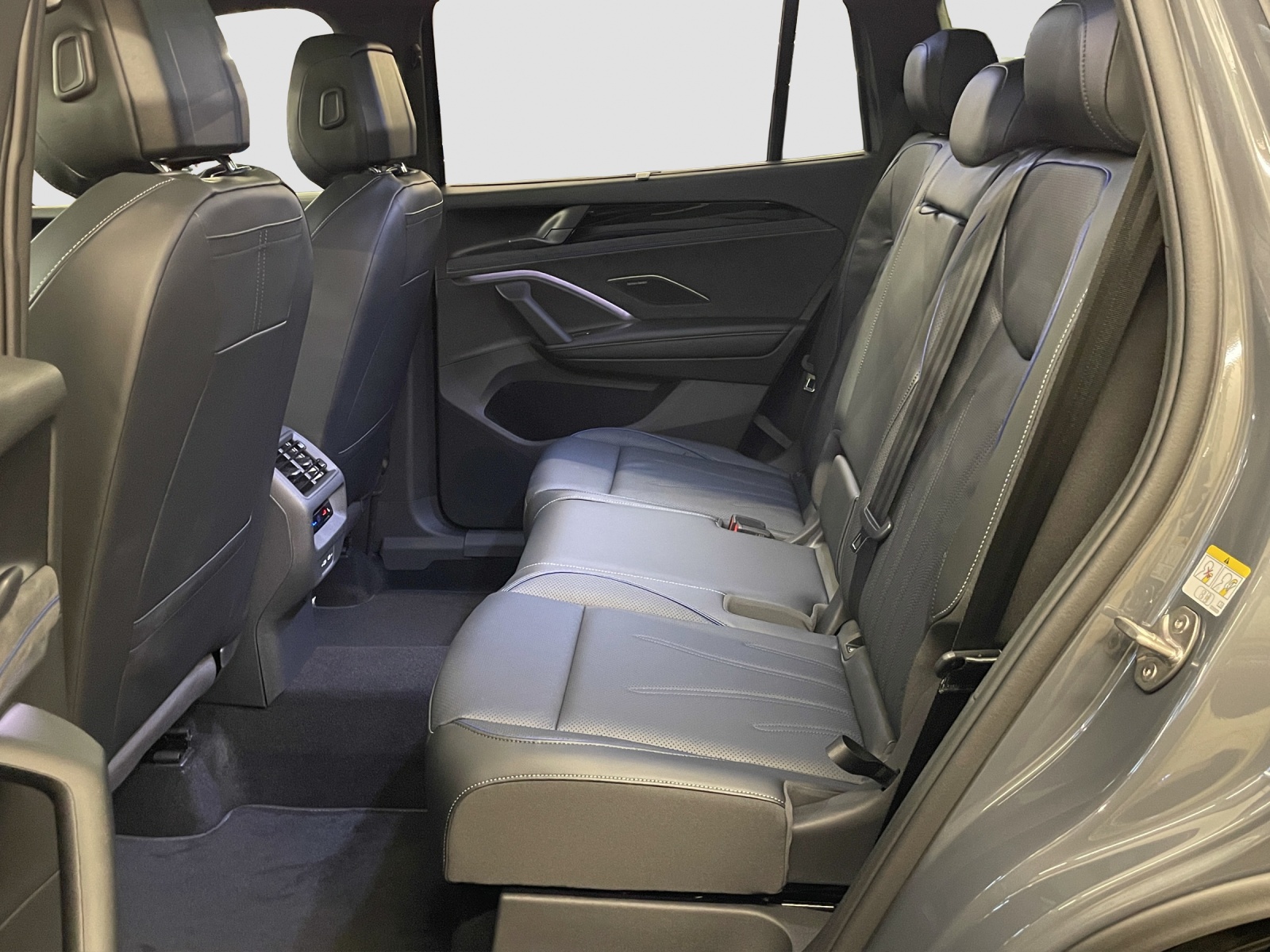 VW Tayron 2.0 TSI R-Line DSG 4Motion-image-12