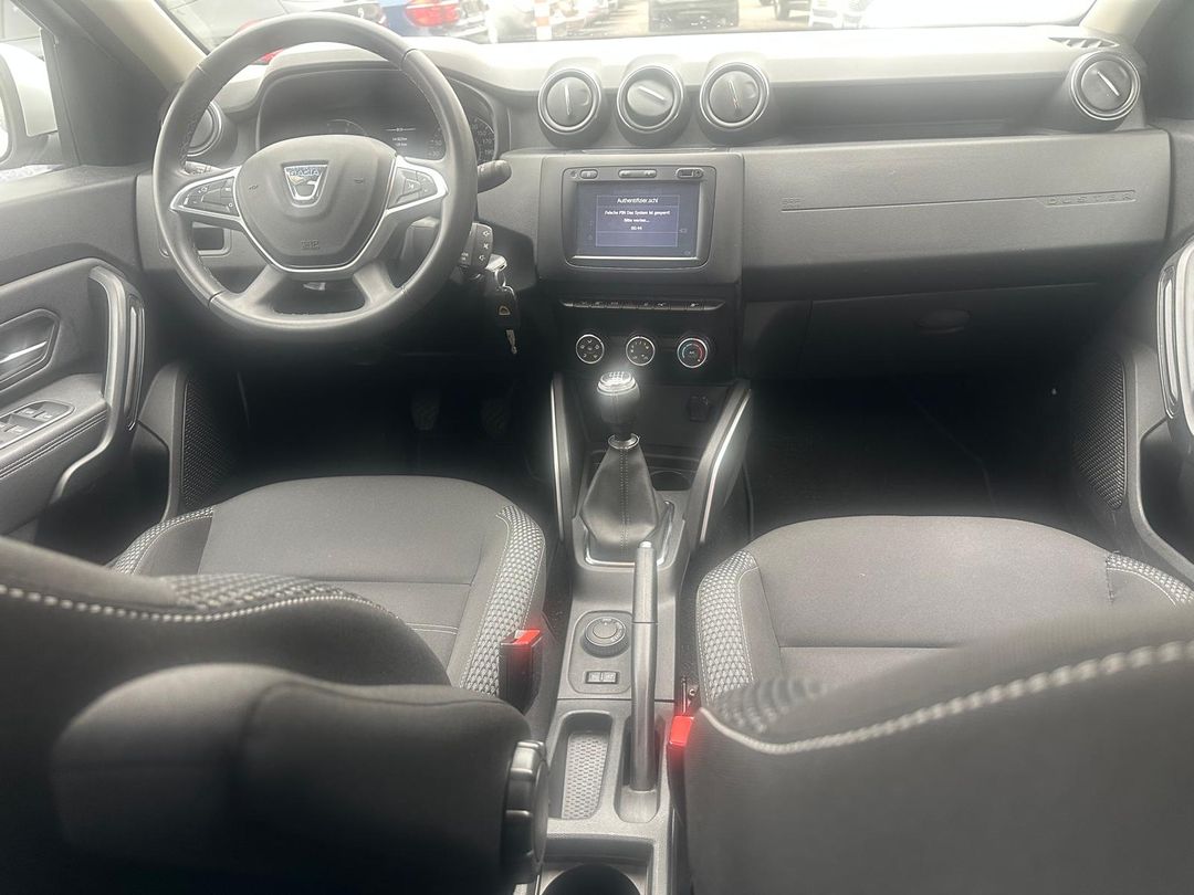 DACIA Duster TCe 125 Prestige 4x4-image-9