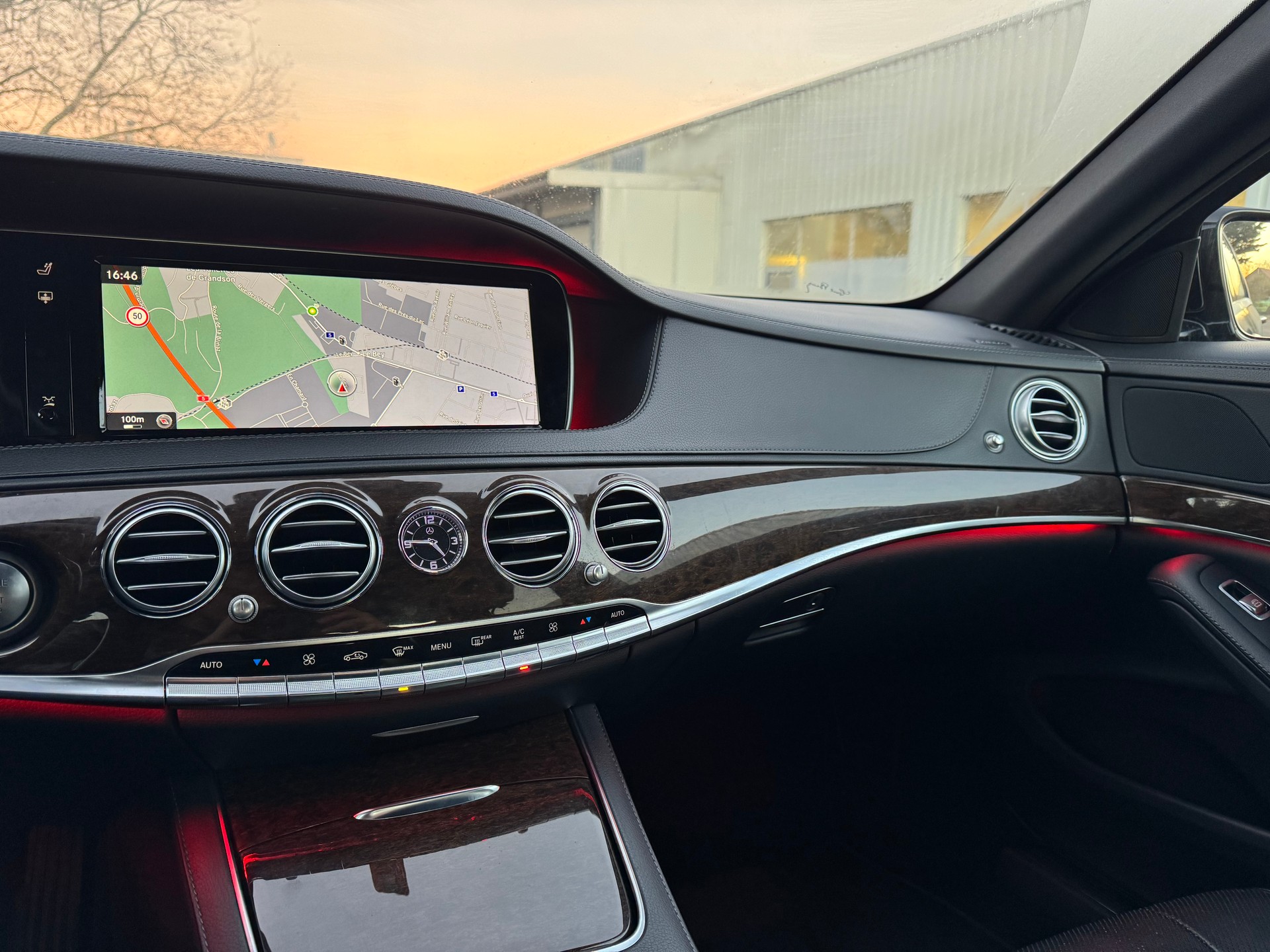MERCEDES-BENZ S 350 L BlueTEC 4Matic 7G-Tronic-image-10