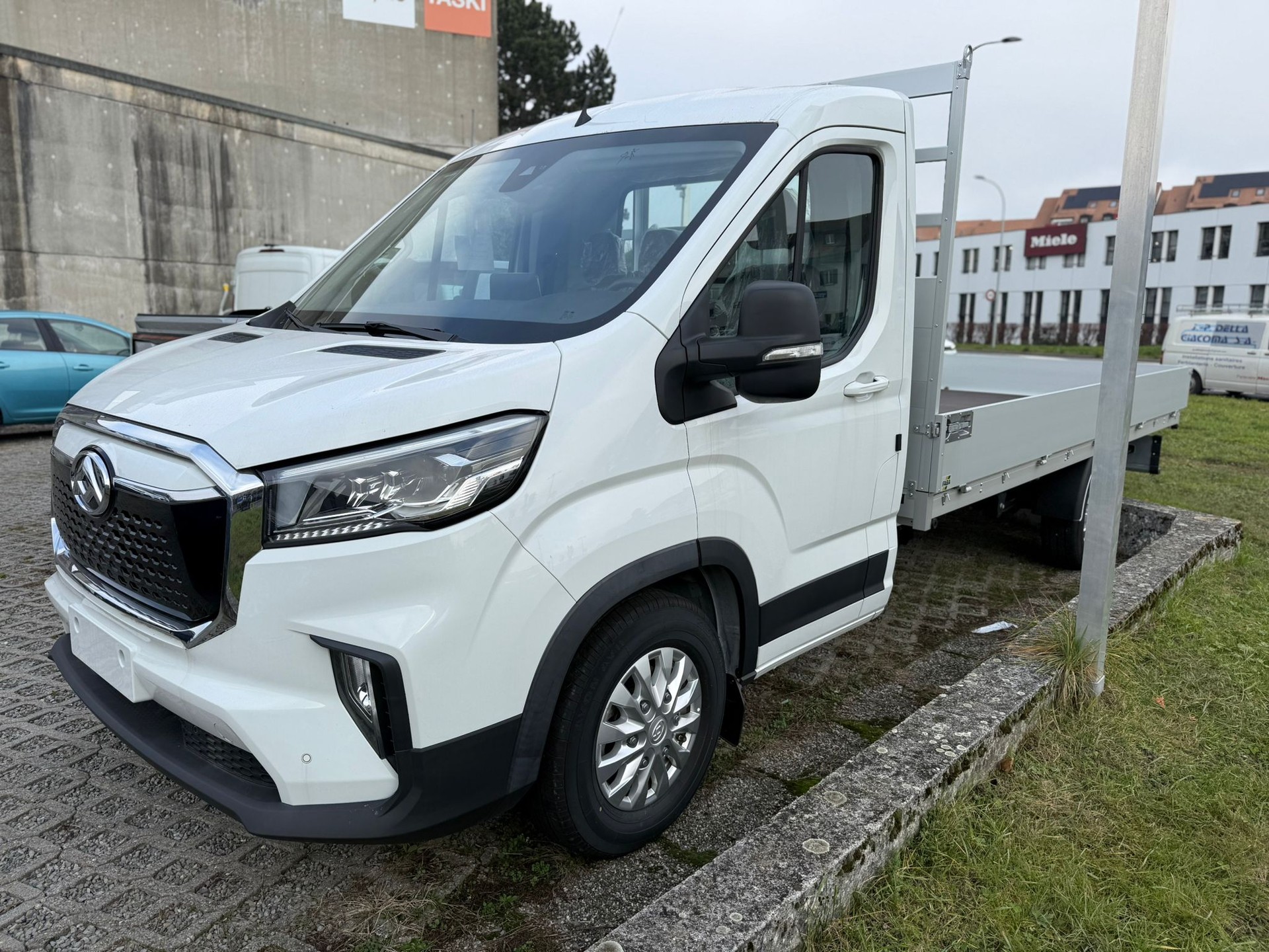 MAXUS eDeliver 9 L4 65kWh