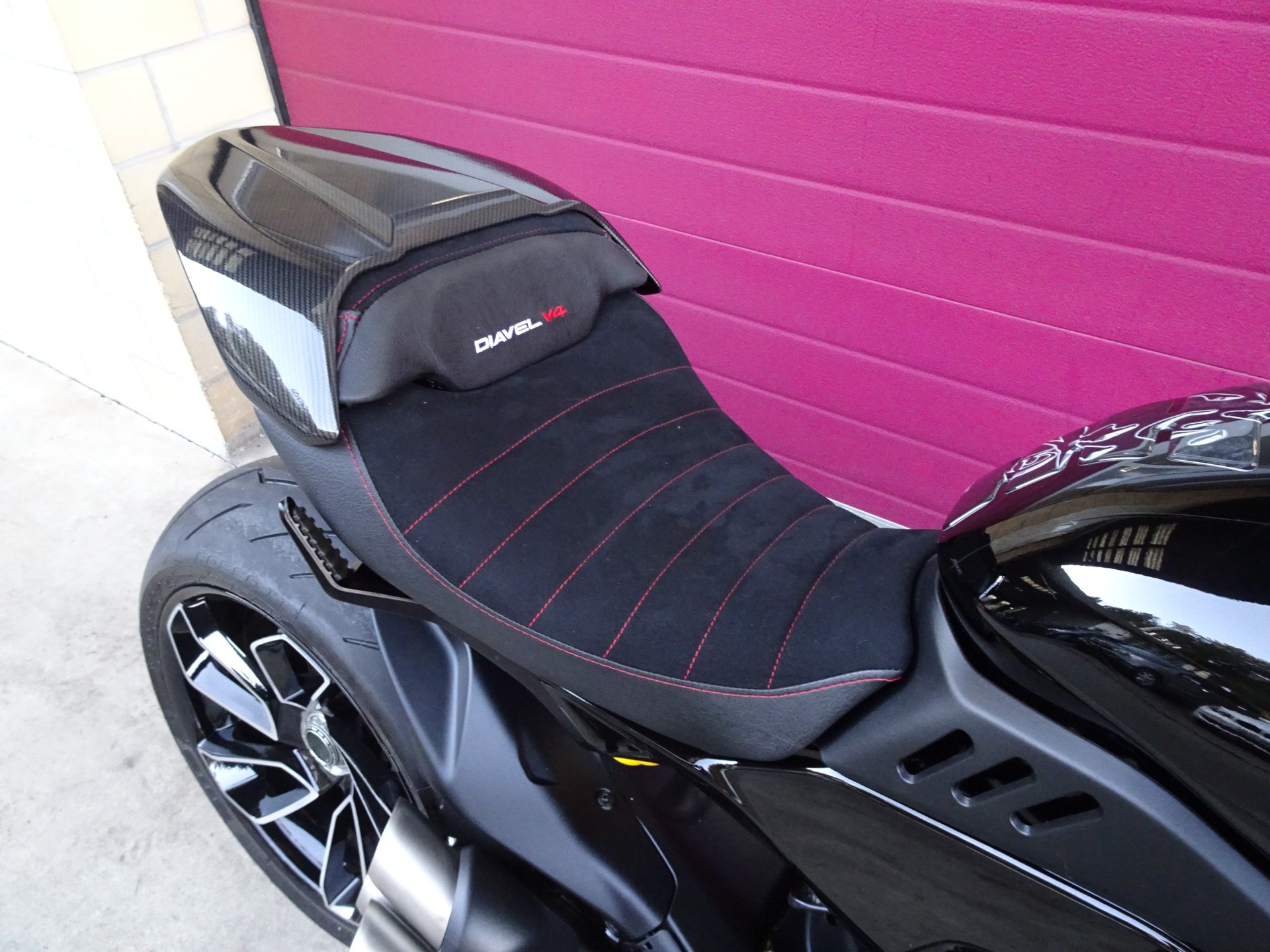 DUCATI Diavel V4-image-6