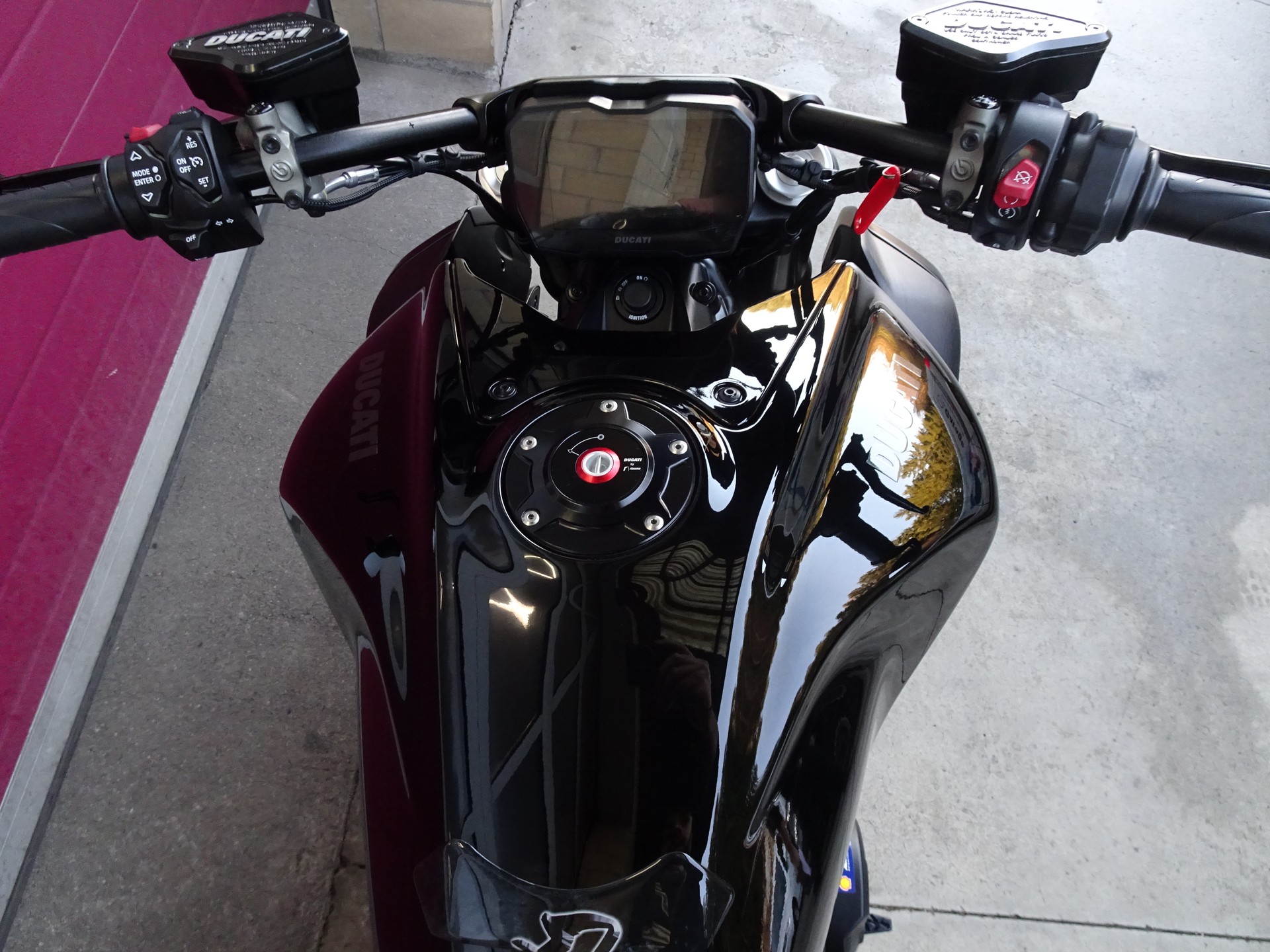 DUCATI Diavel V4-image-5