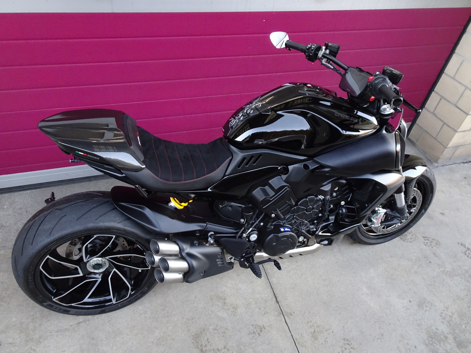 DUCATI Diavel V4-image-14