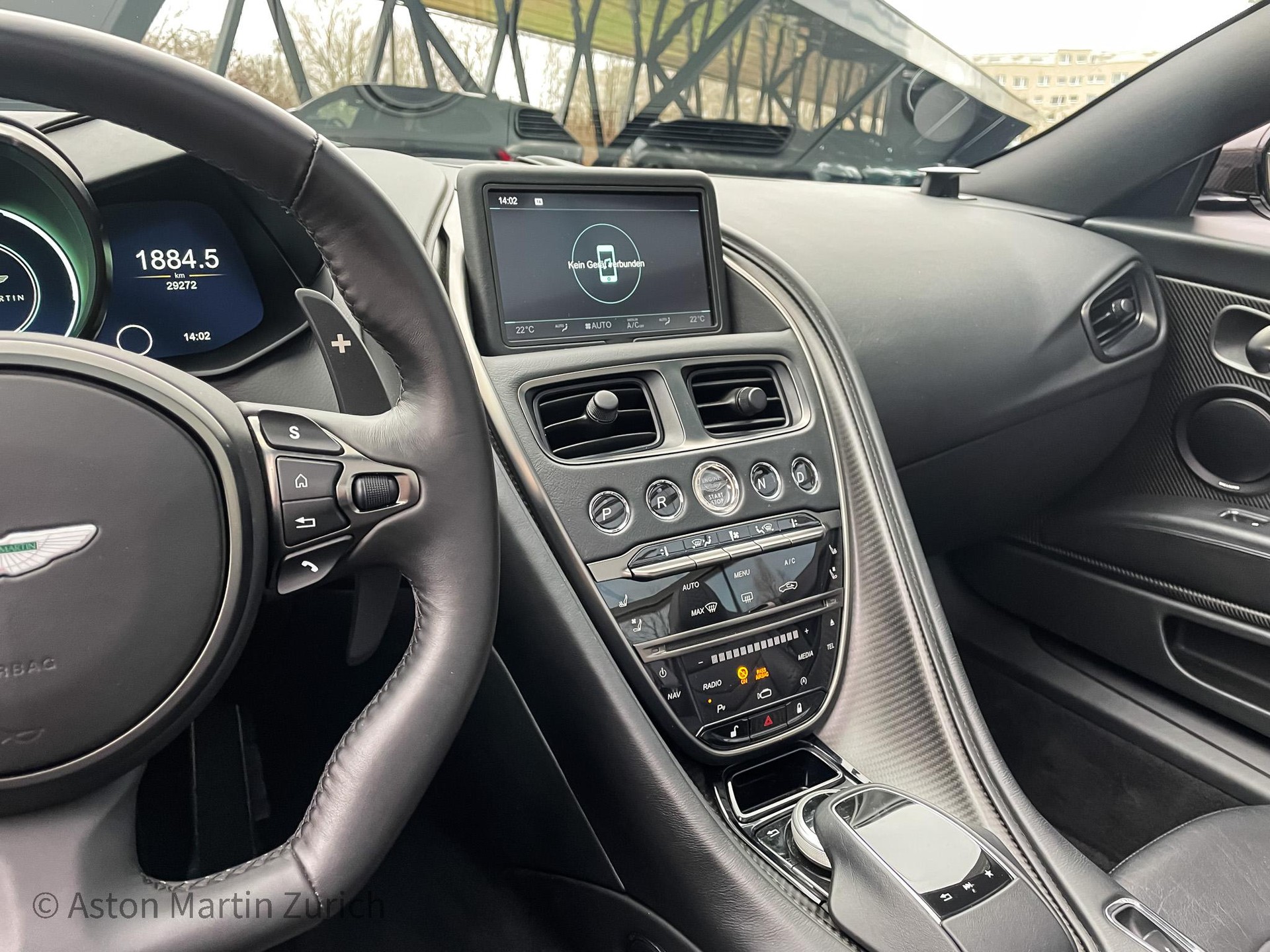 ASTON MARTIN DBS Superleggera Volante 5.2 V12 Bi-Turbo-image-10