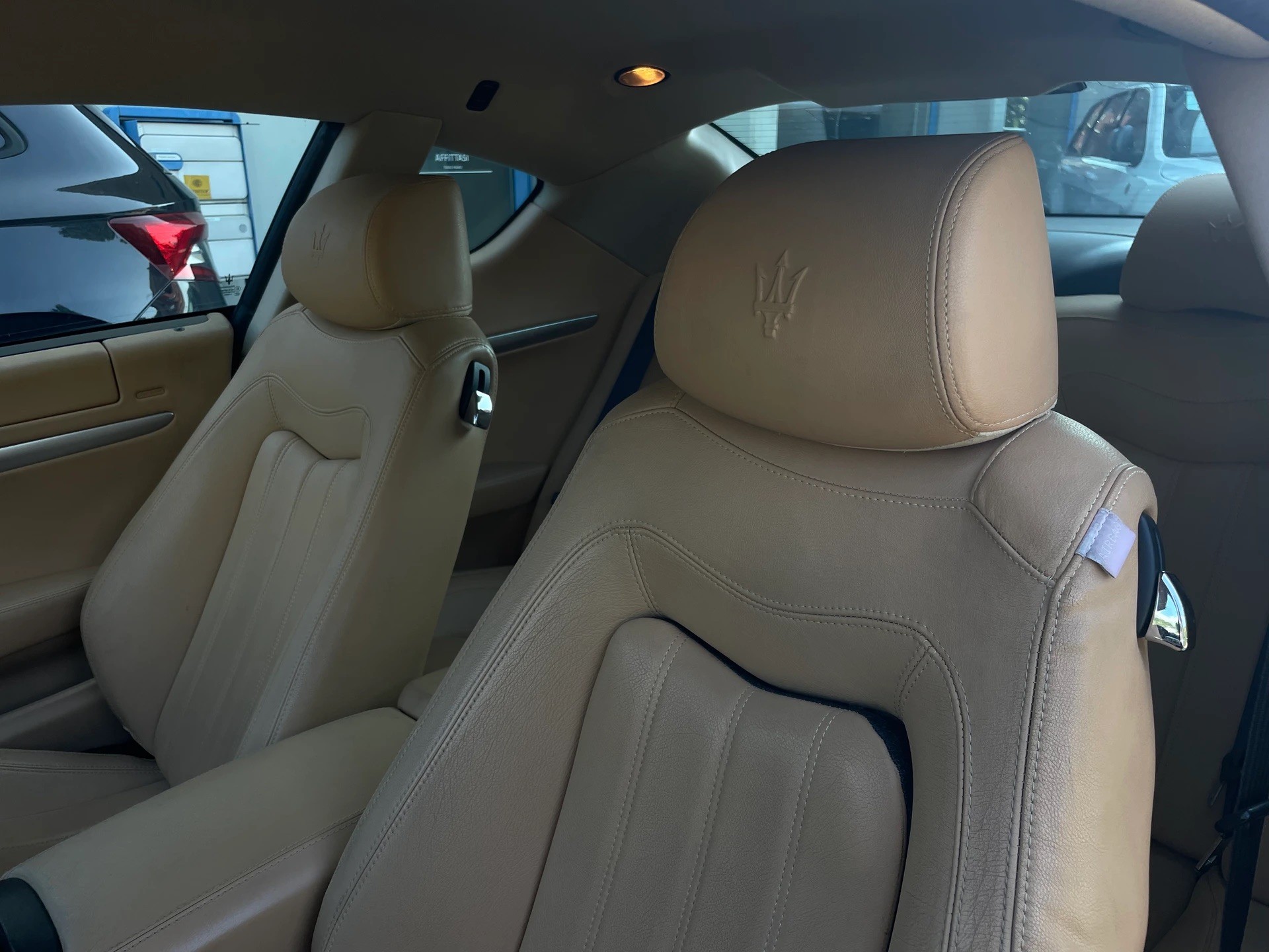 MASERATI GranTurismo Automatica-image-9