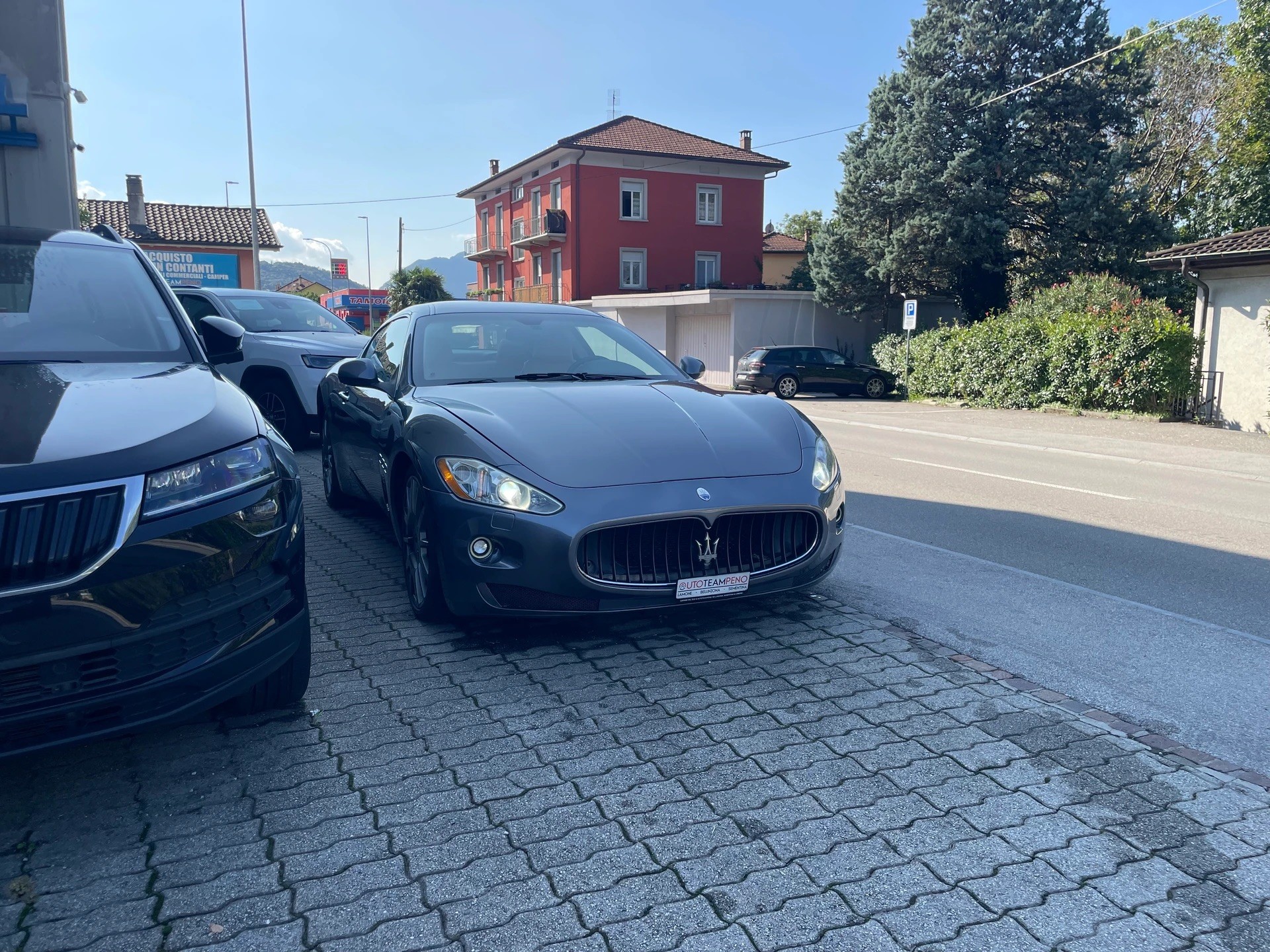 MASERATI GranTurismo Automatica-image-2