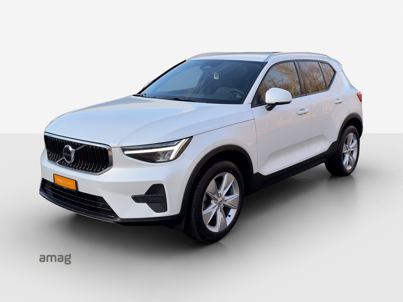 VOLVO XC40 B4 Benzin Mild Hybrid AWD Core DCT-image-0