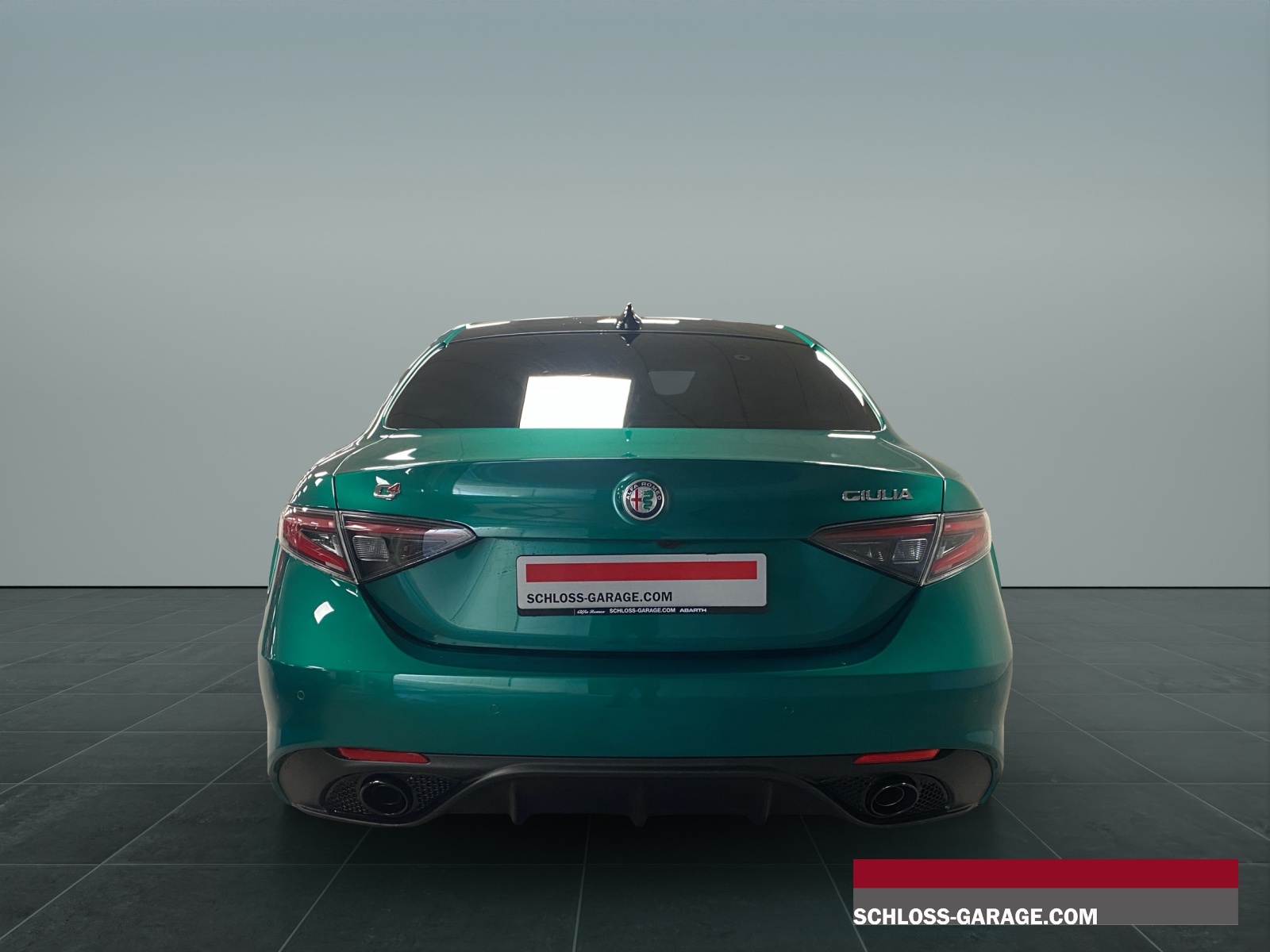 ALFA ROMEO Giulia 2.0 Q4 Intensa Sky-showroom-element-3