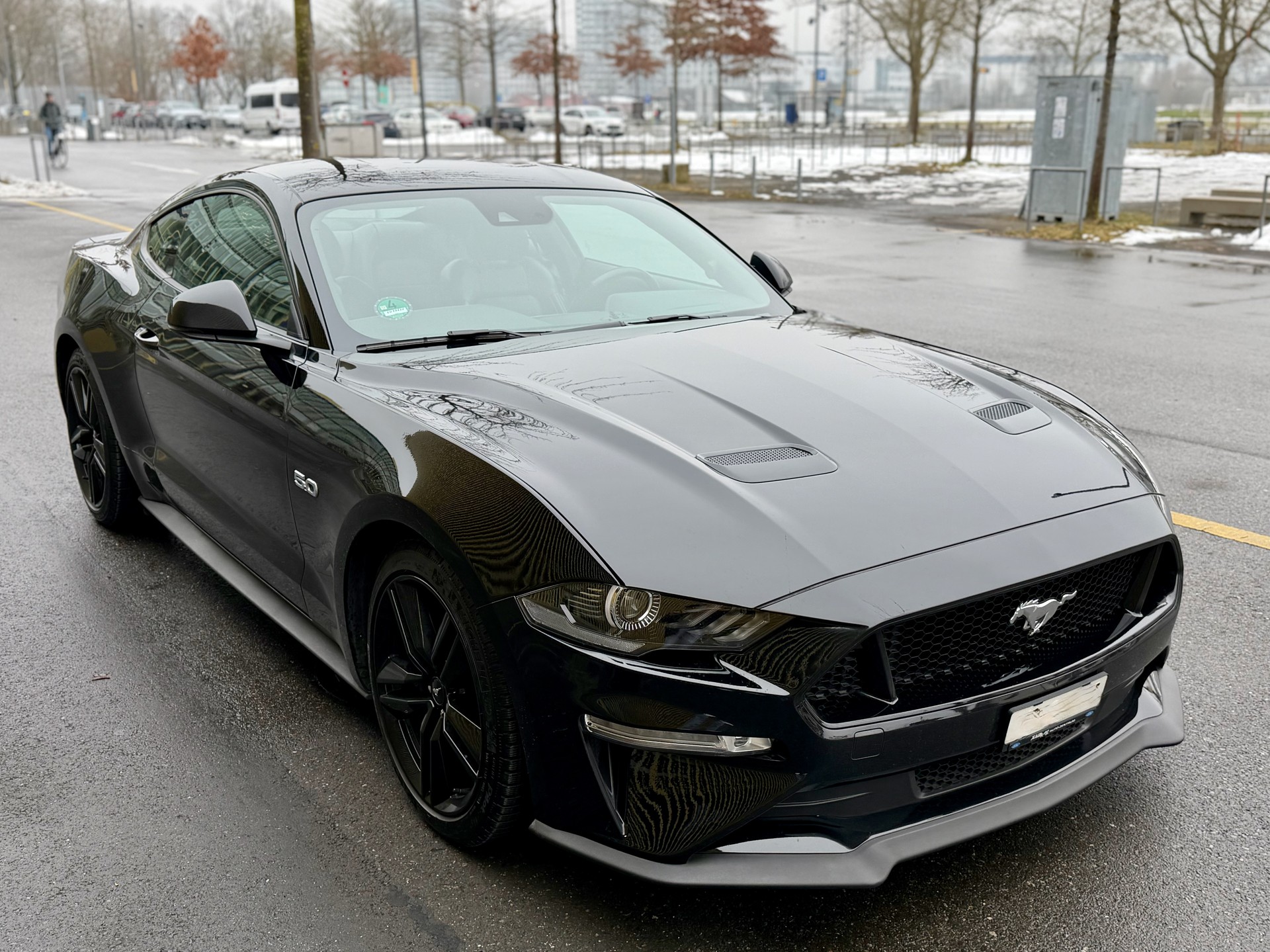 FORD Mustang Fastback 5.0 V8 GT Automat-image-5