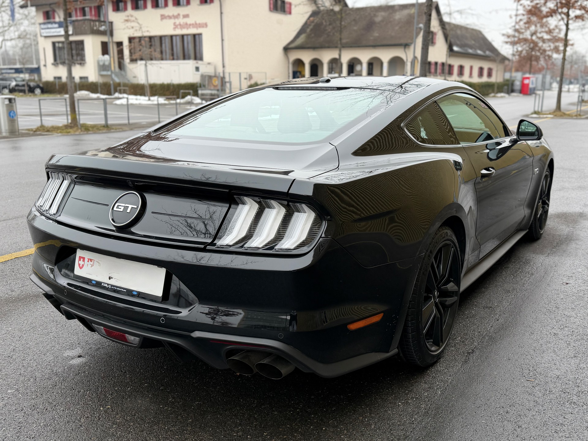 FORD Mustang Fastback 5.0 V8 GT Automat-image-6