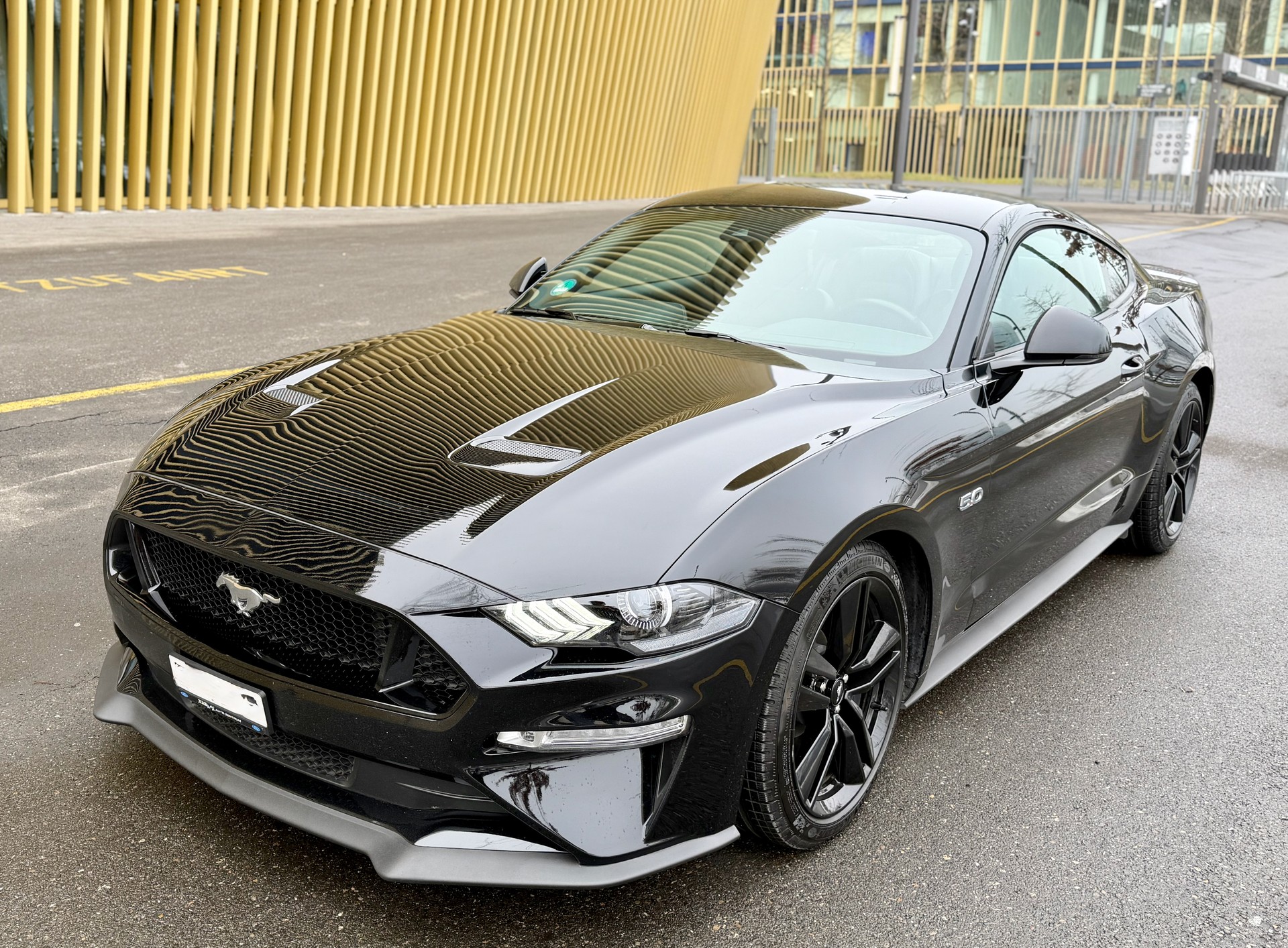FORD Mustang Fastback 5.0 V8 GT Automat