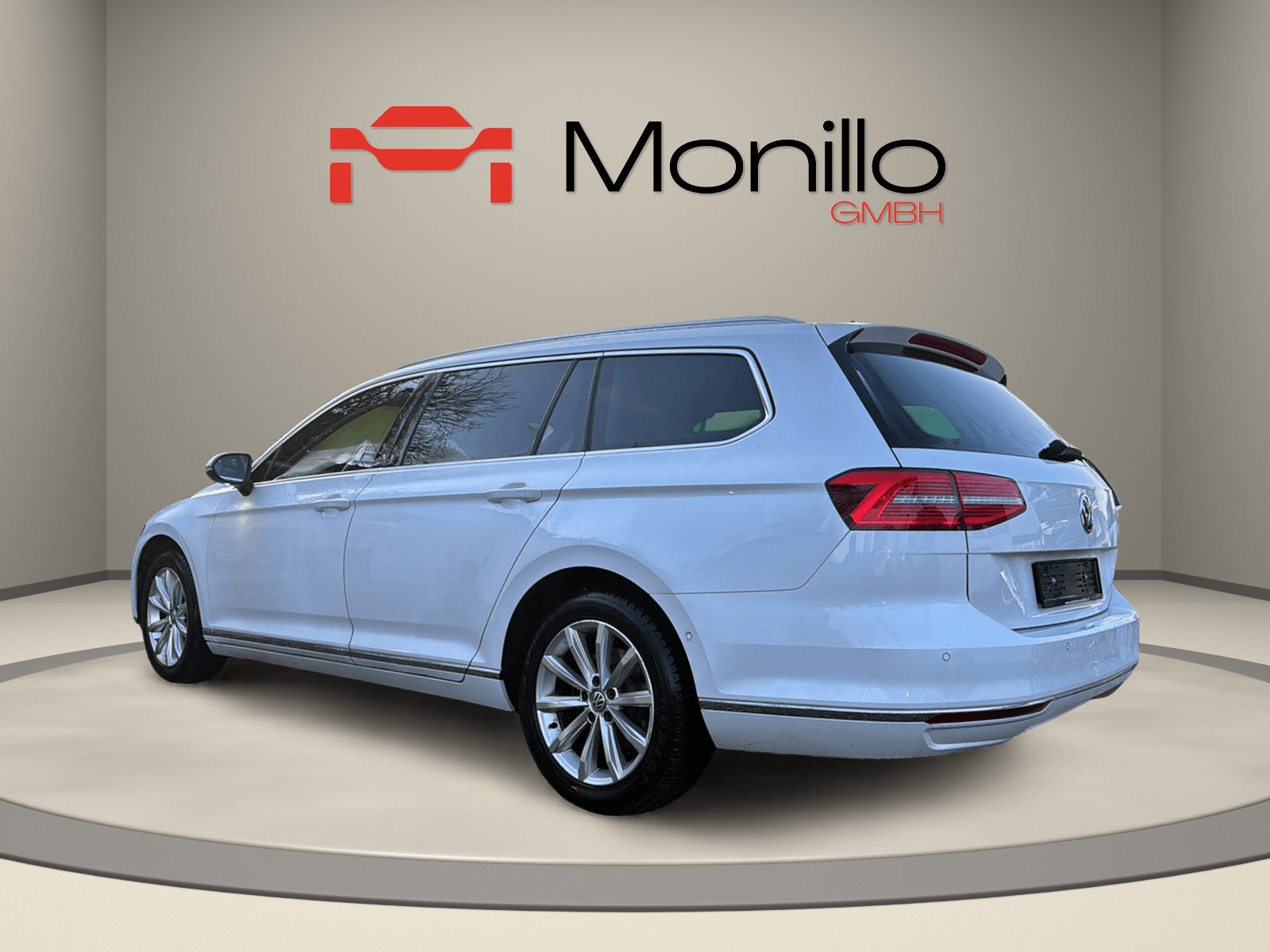 VW Passat Variant 2.0 TDI BMT Highline DSG-image-5