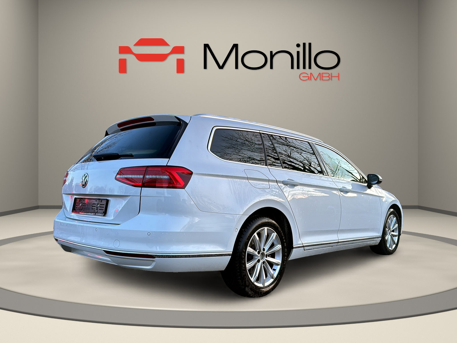 VW Passat Variant 2.0 TDI BMT Highline DSG-image-4