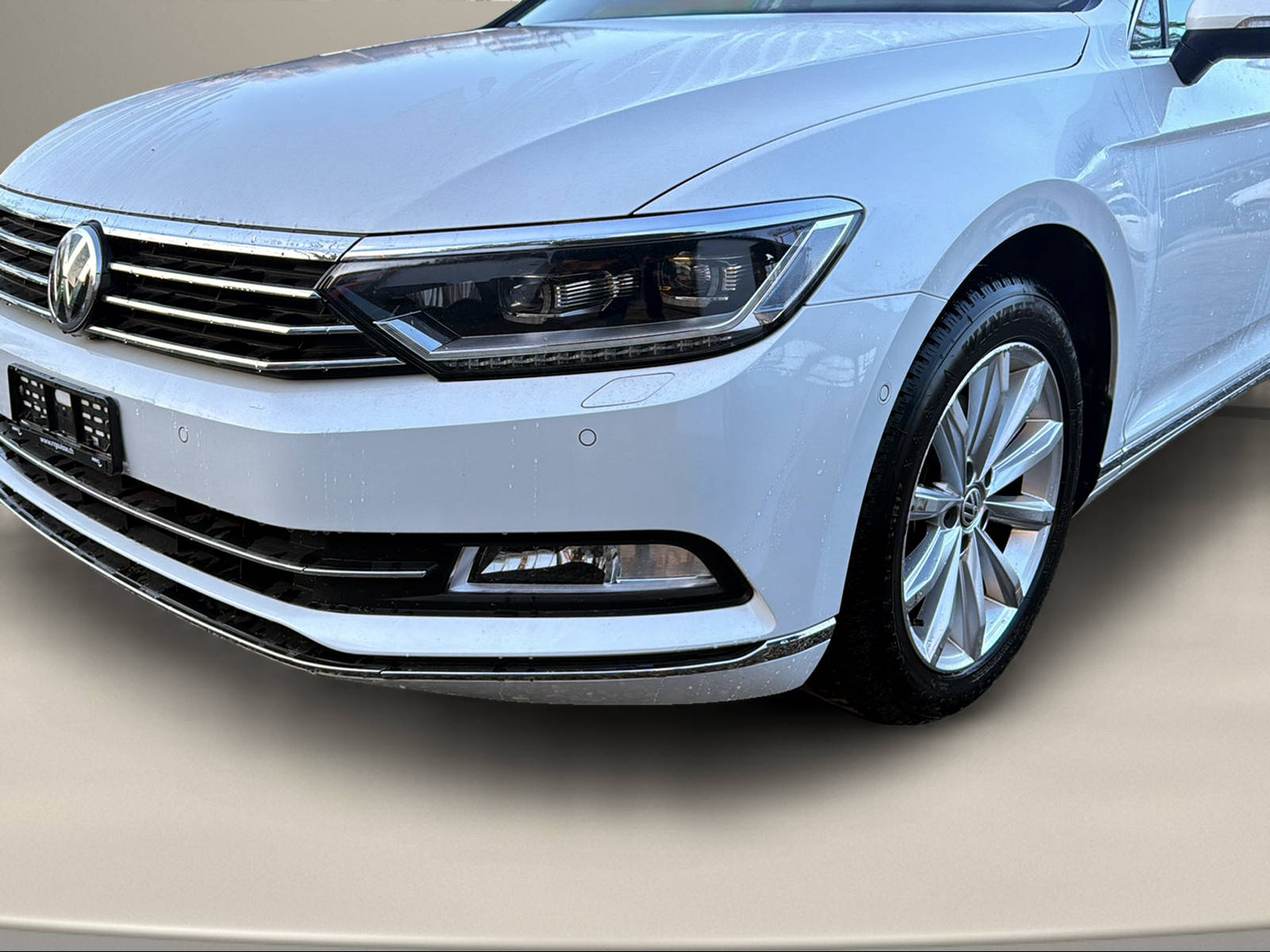 VW Passat Variant 2.0 TDI BMT Highline DSG-image-2