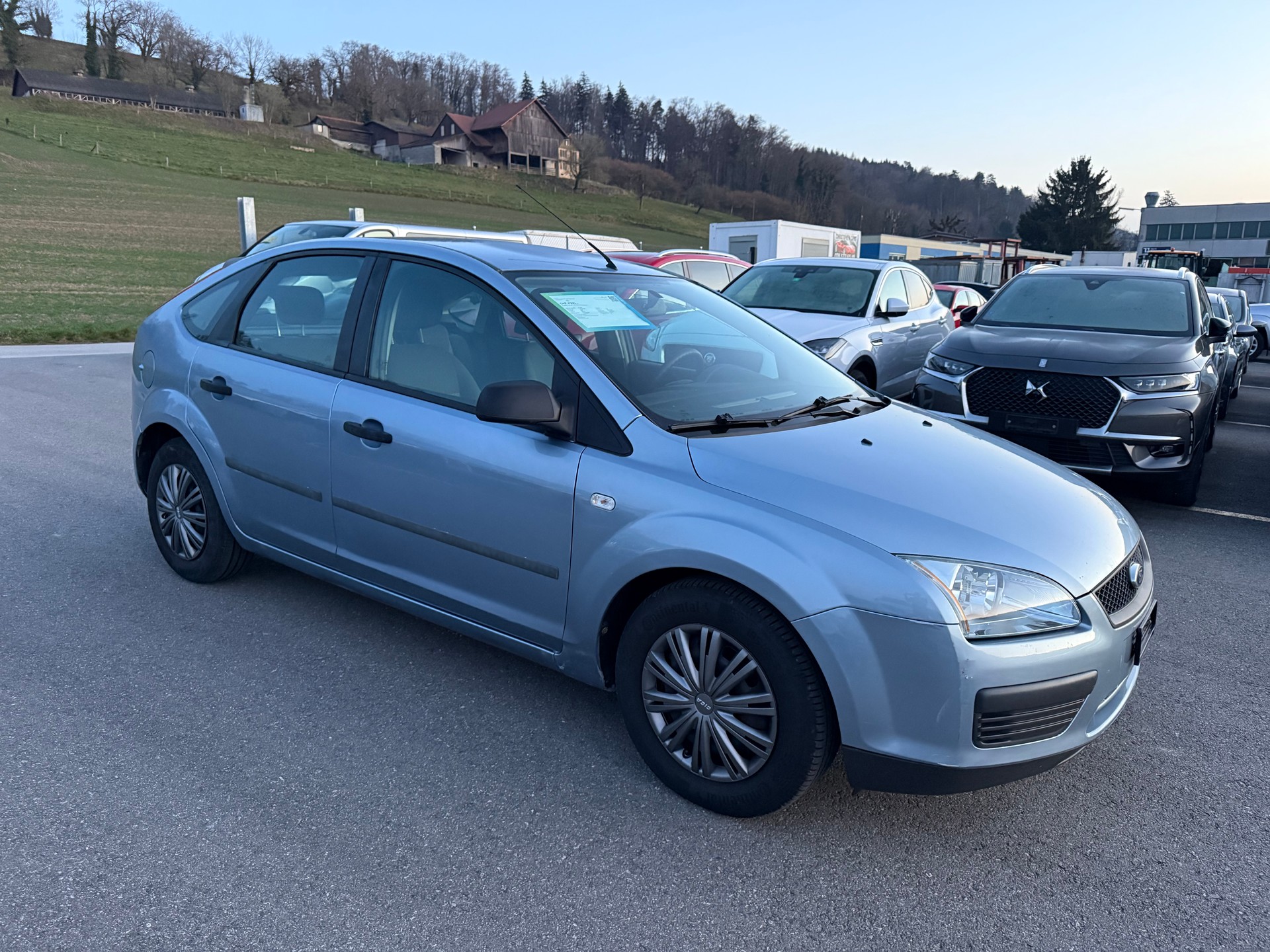 FORD Focus 1.6i Ghia Automatic-image-7