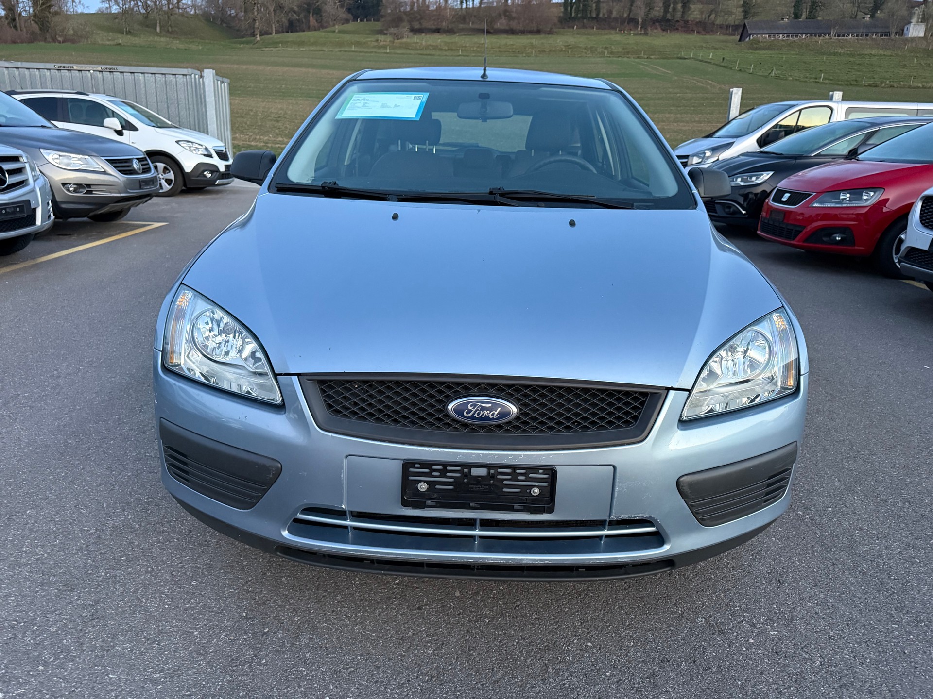 FORD Focus 1.6i Ghia Automatic-image-4