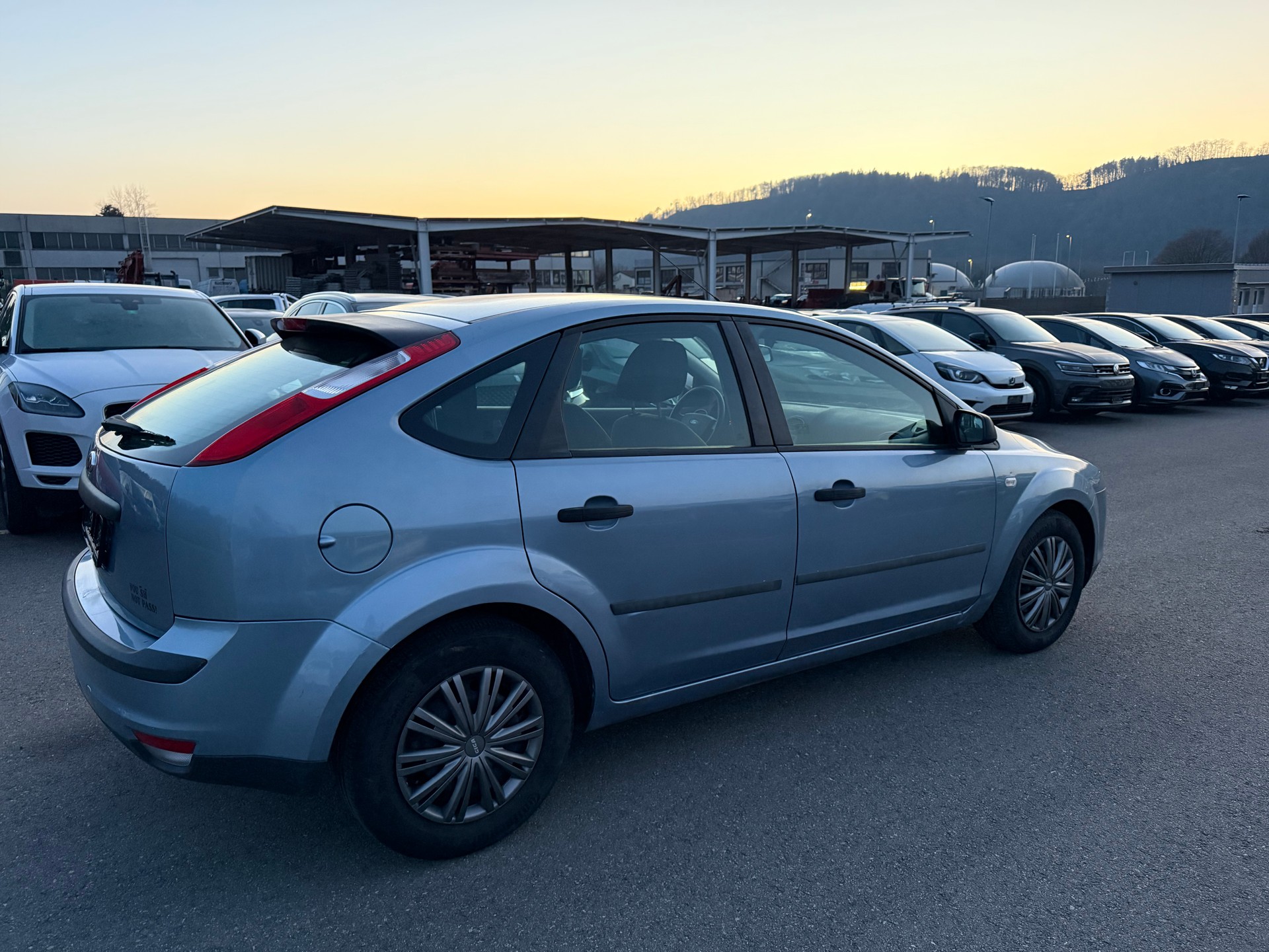 FORD Focus 1.6i Ghia Automatic-image-10