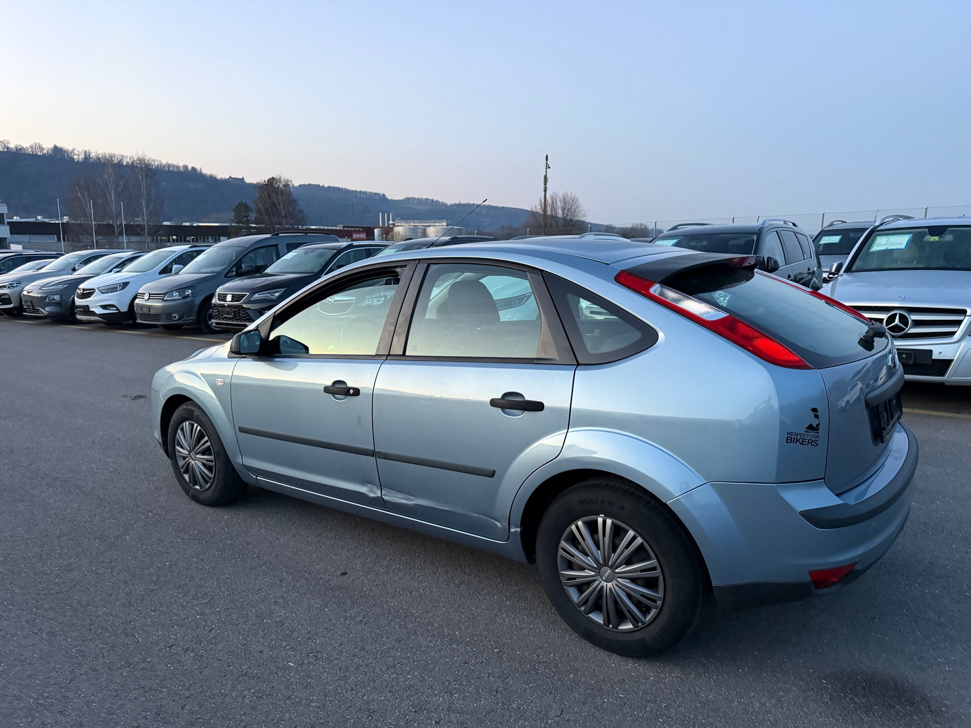 FORD Focus 1.6i Ghia Automatic-image-15