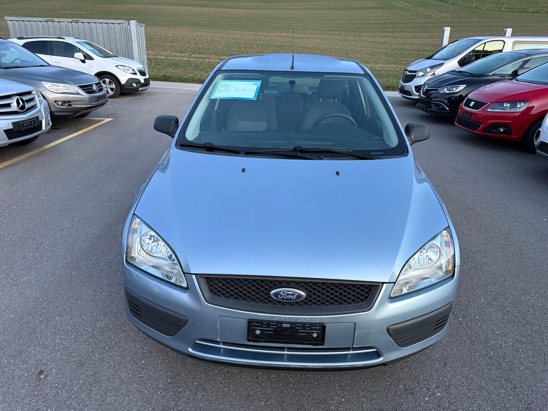 FORD Focus 1.6i Ghia Automatic-image-5