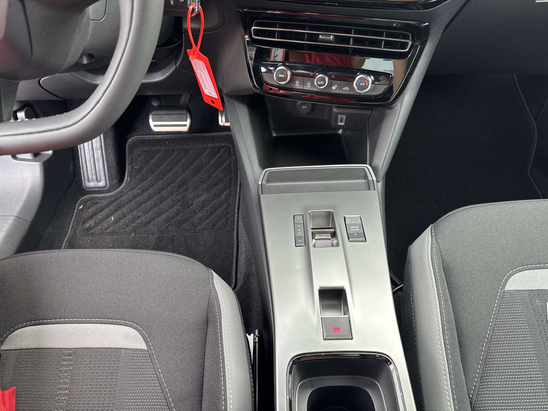OPEL Mokka 1.2 Direct Injection Turbo GS Automat-image-10