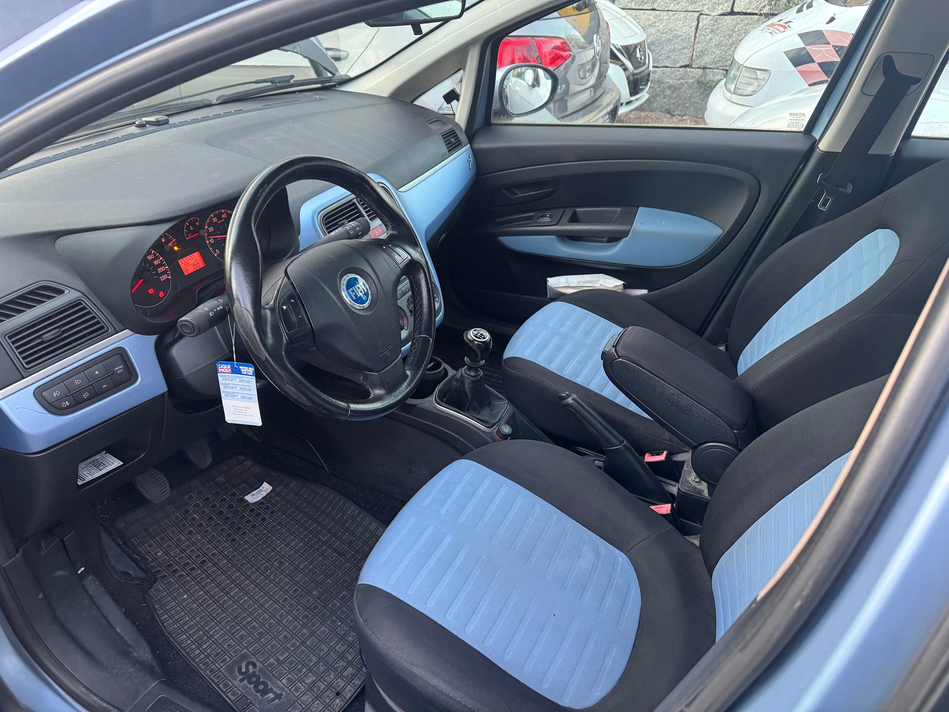 FIAT Punto 1.4 Dynamic-image-7